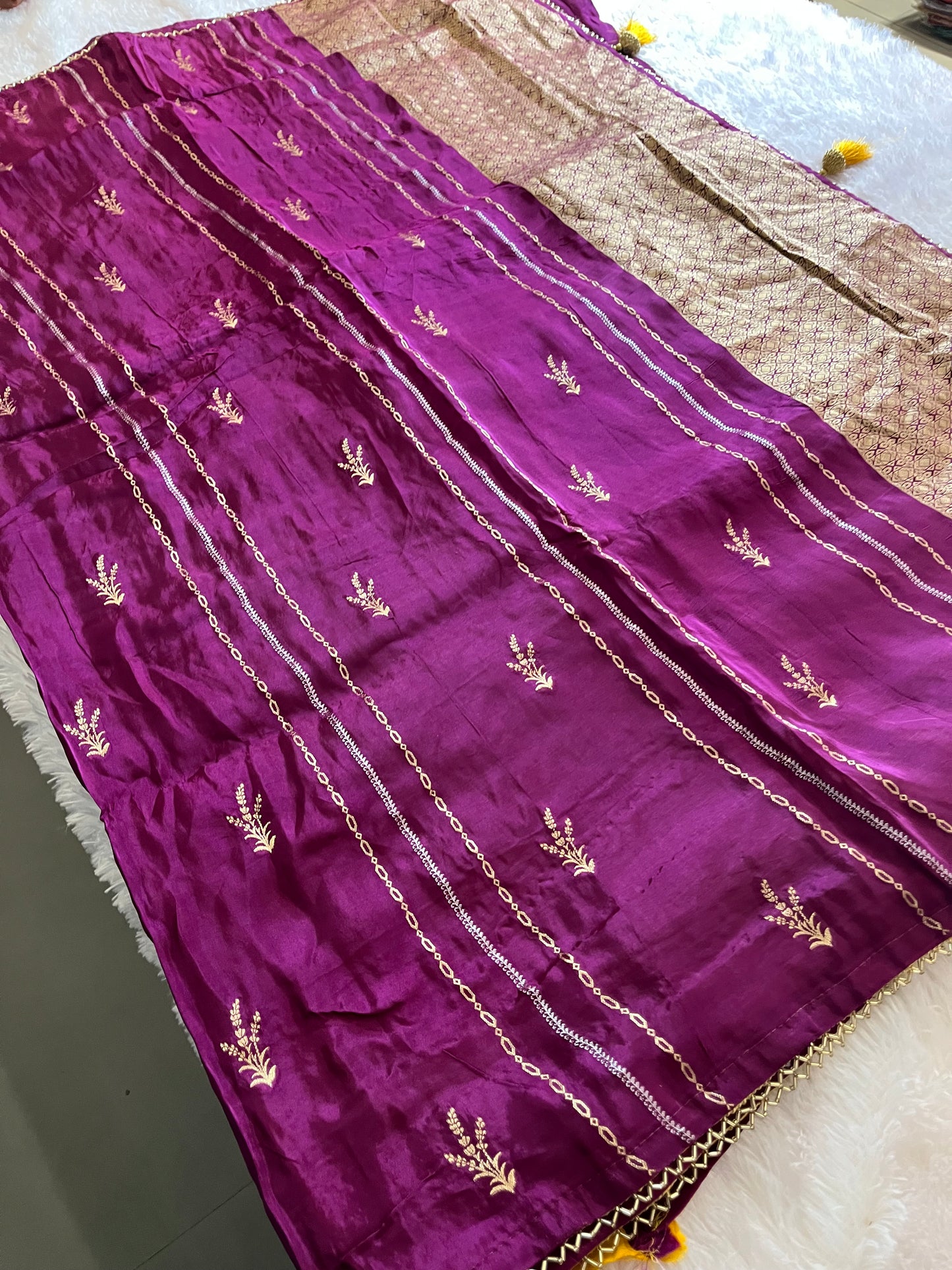 Designer Chinnon Silk CutDana Border