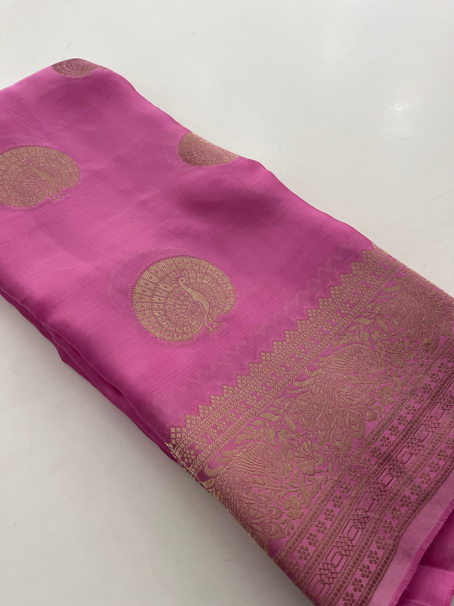 AP14 Satin Banarasi