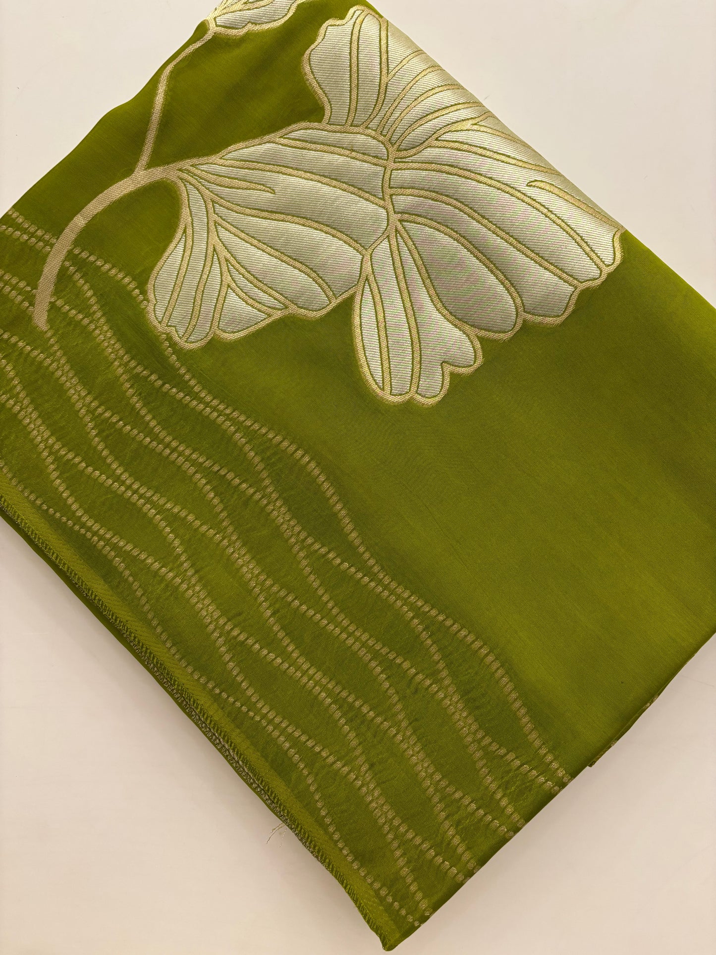 Premium Chinnon Green x Red