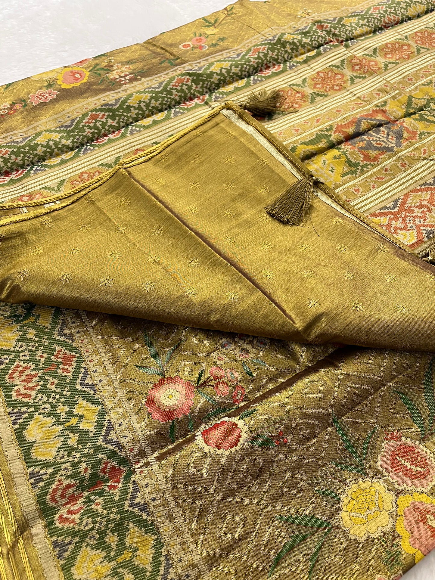 AP29 Tissue semi silk