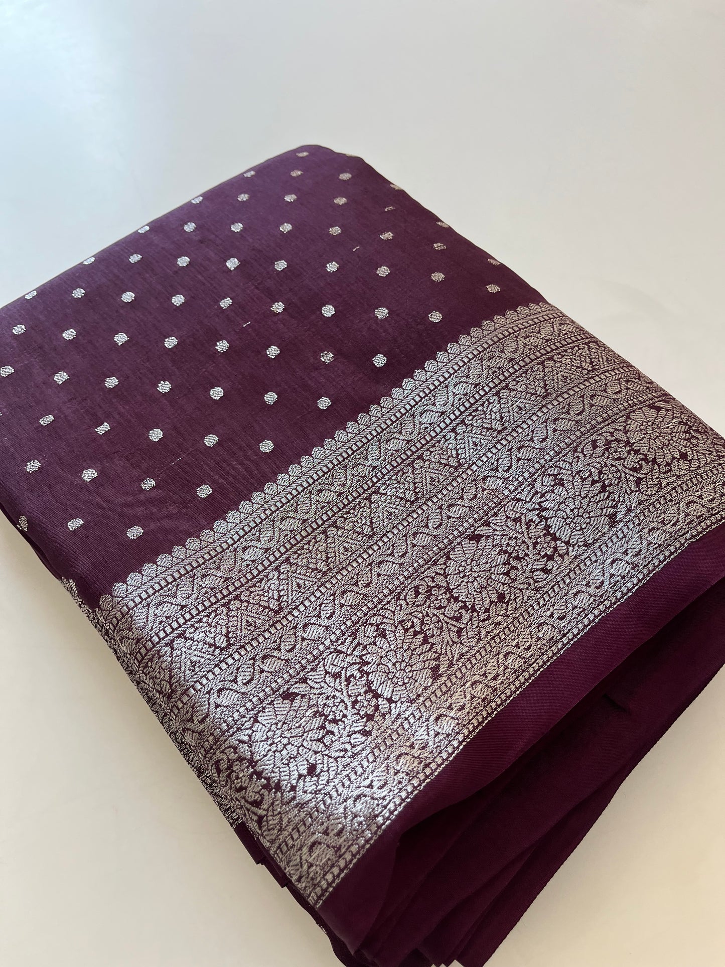 Silver Butties Banarasi Viscose