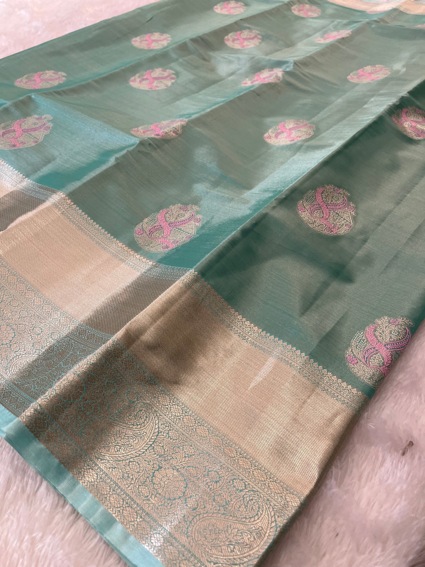 Semi tissue silk