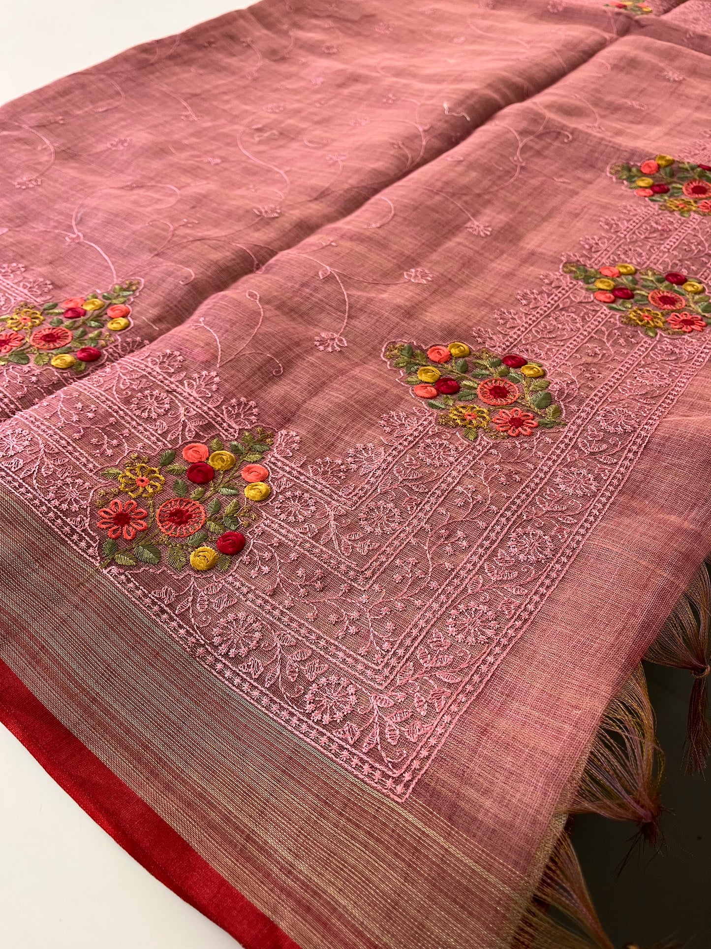 Designer linen Fancy Embroidery Buttas