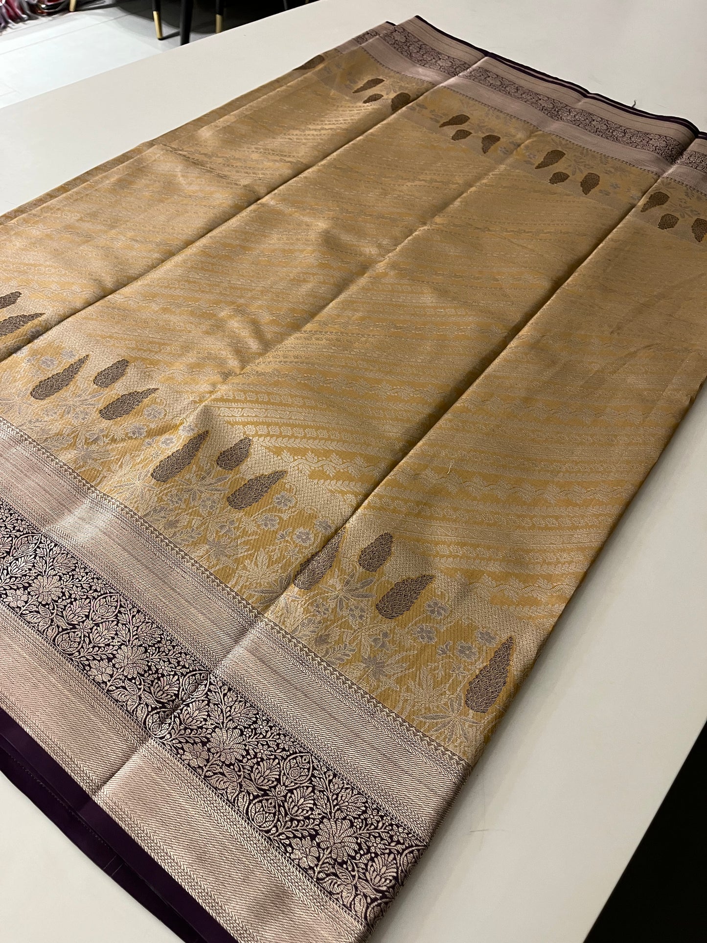 Tissue kanchi semi silk