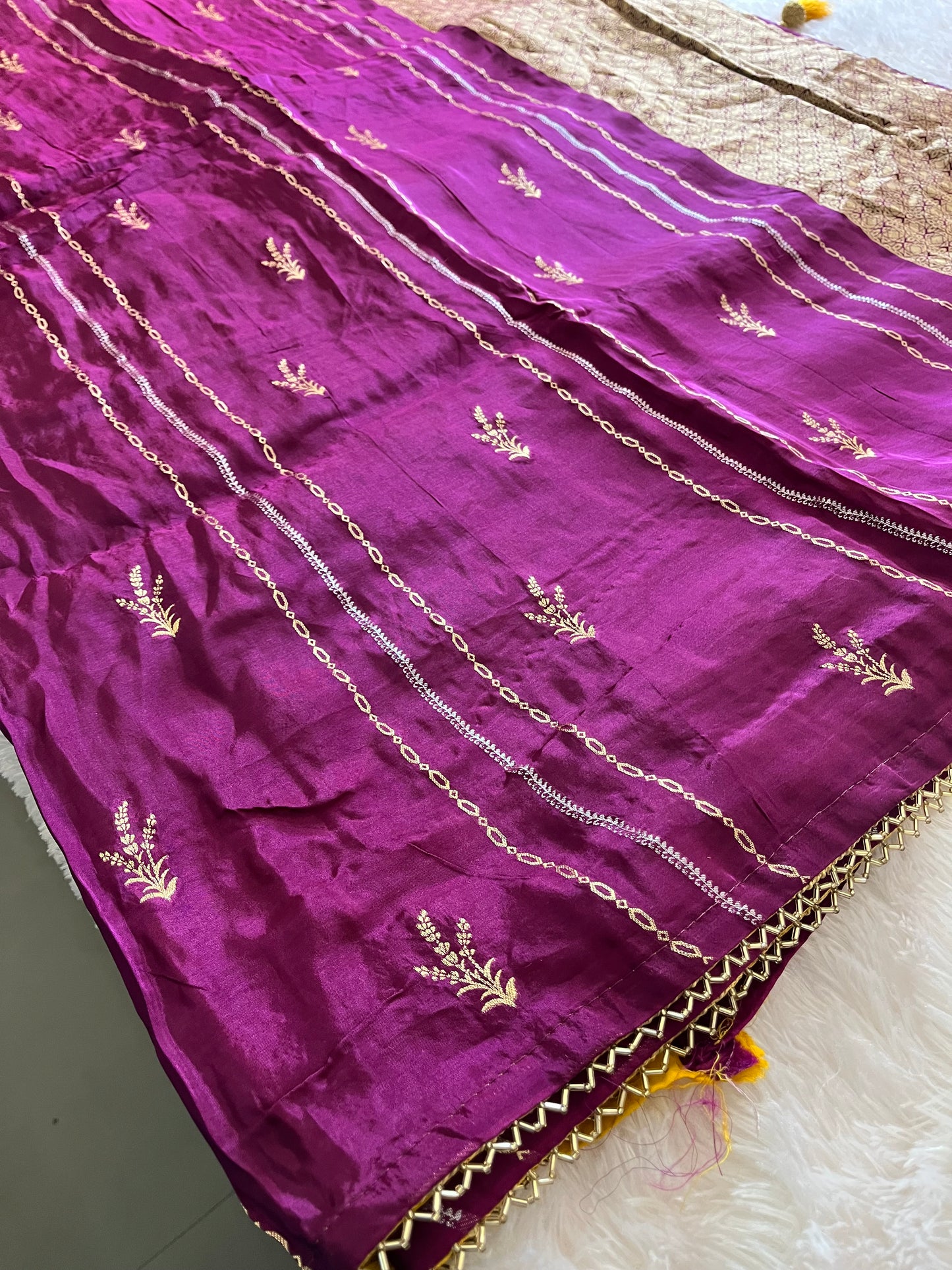 Designer Chinnon Silk CutDana Border