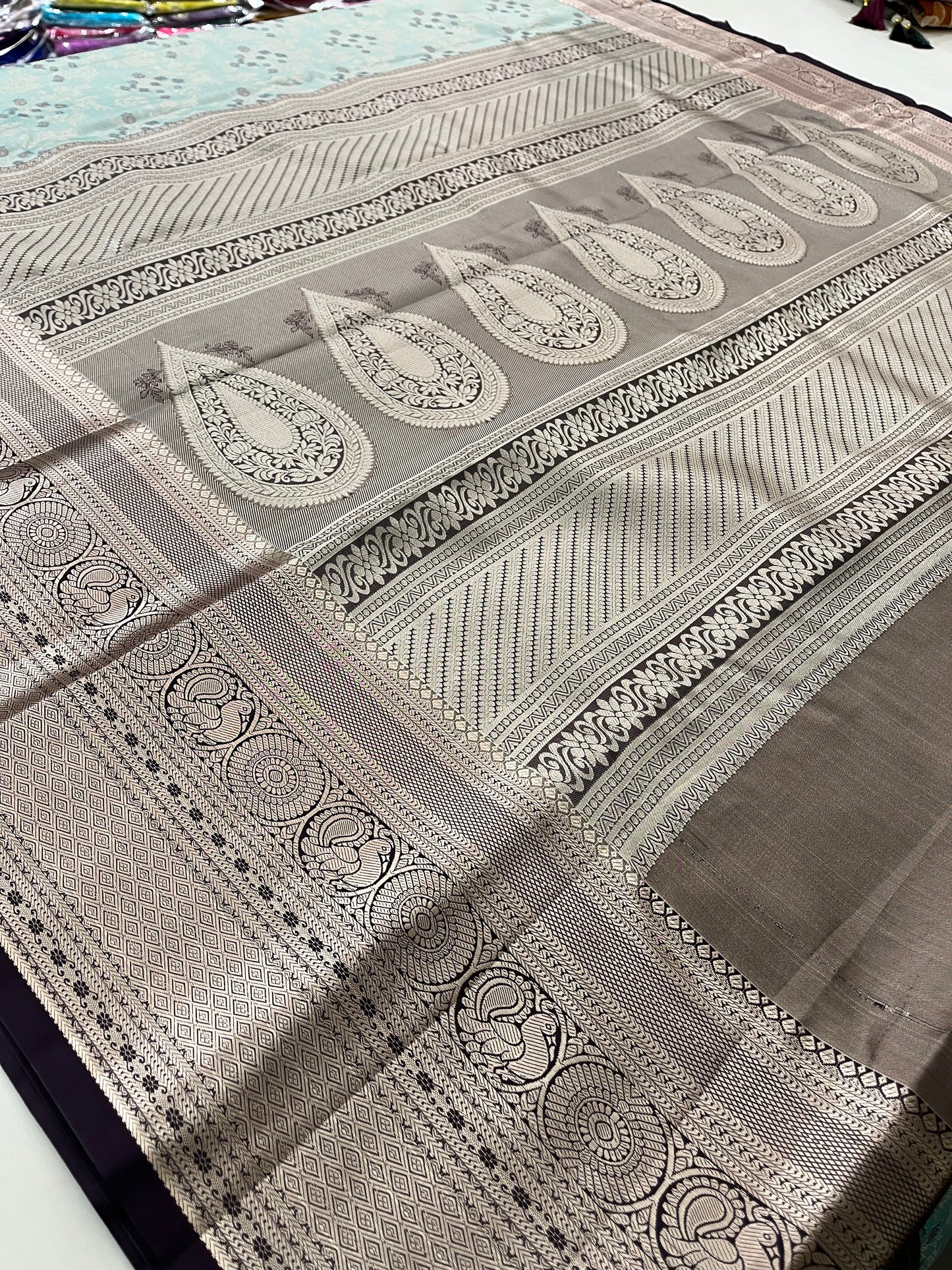 Kanchi tissue semi silk
