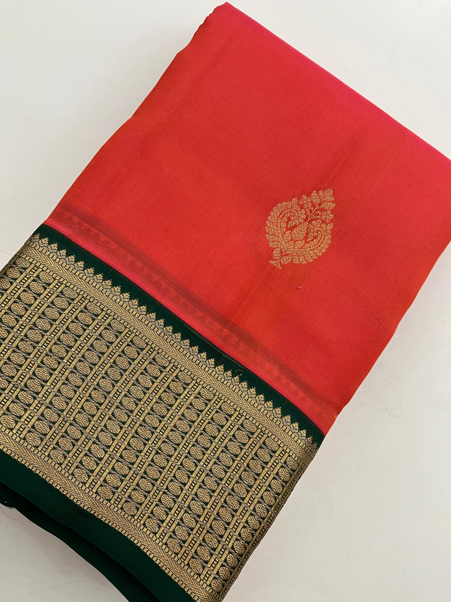 Kanchi Pattu Silk Saree