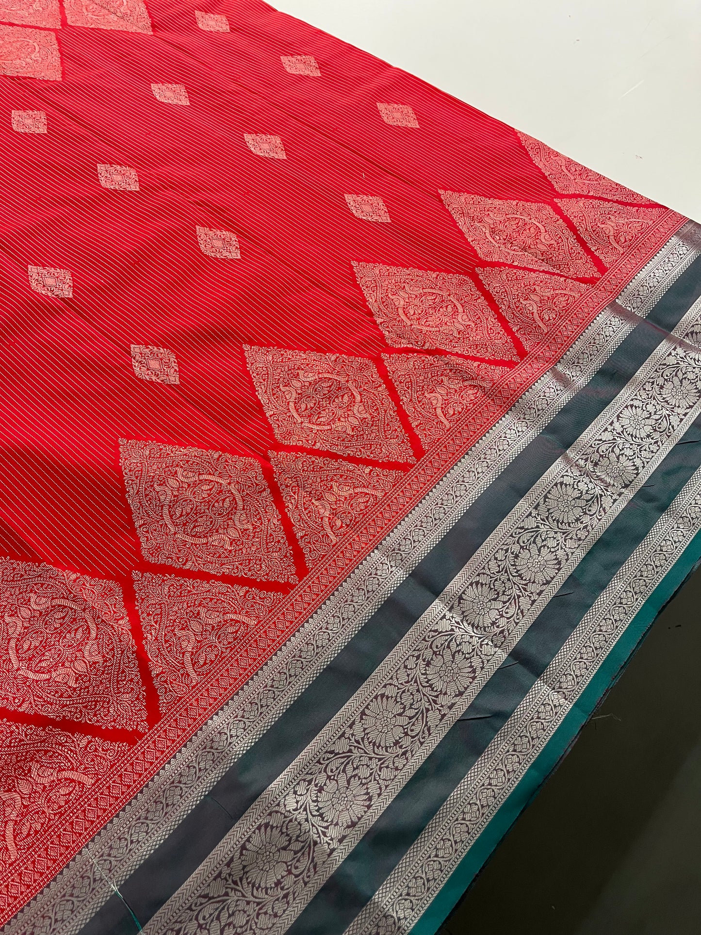Kanchi Sami Silk Brocade