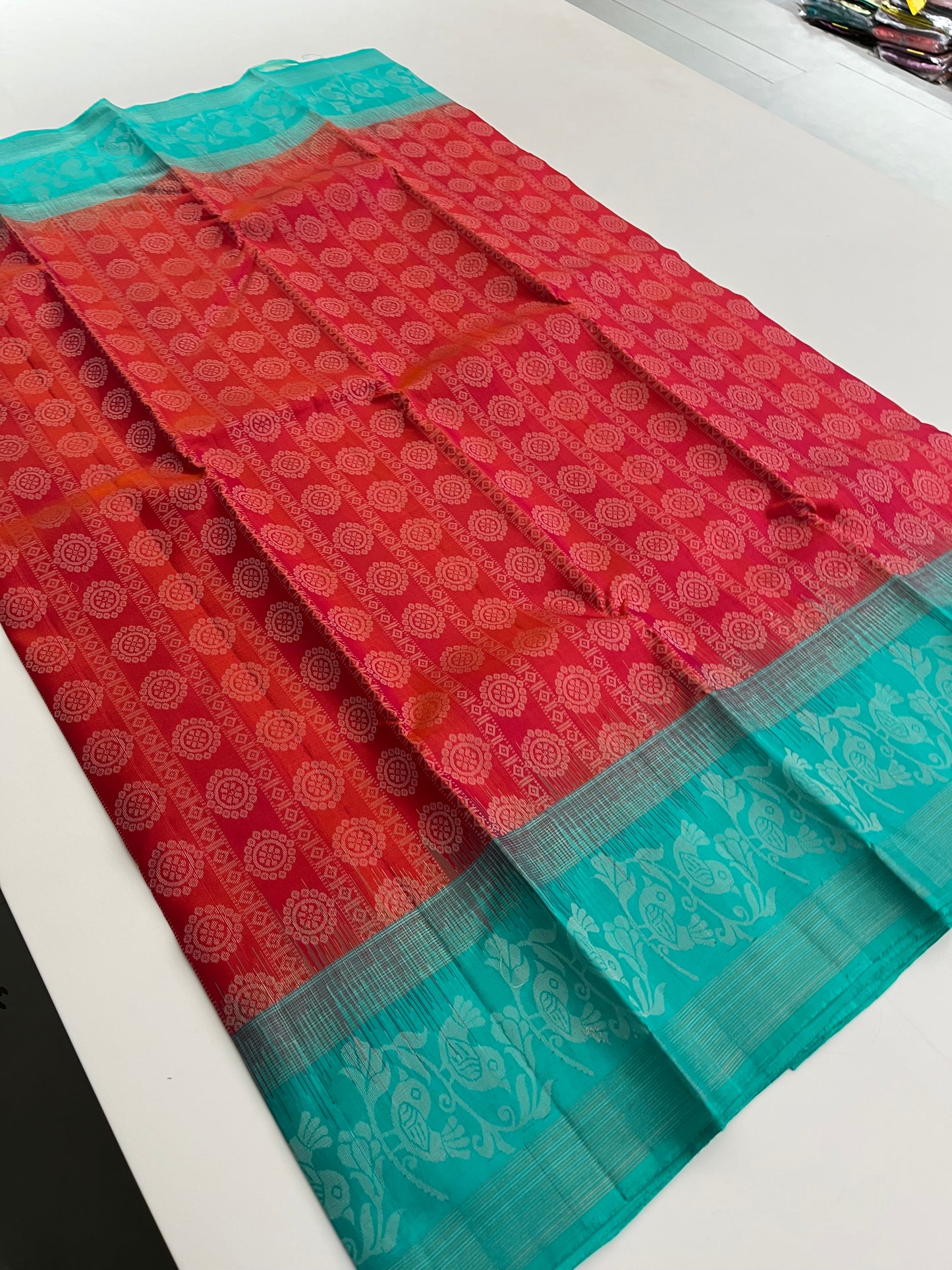 Pure Kanchipuram silk saree with silk mark certified