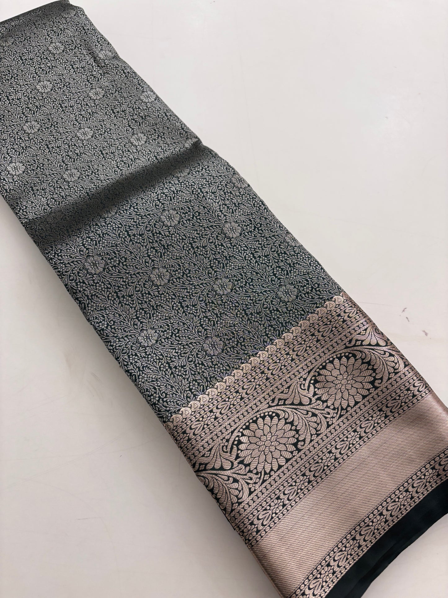 Tissue semi silk