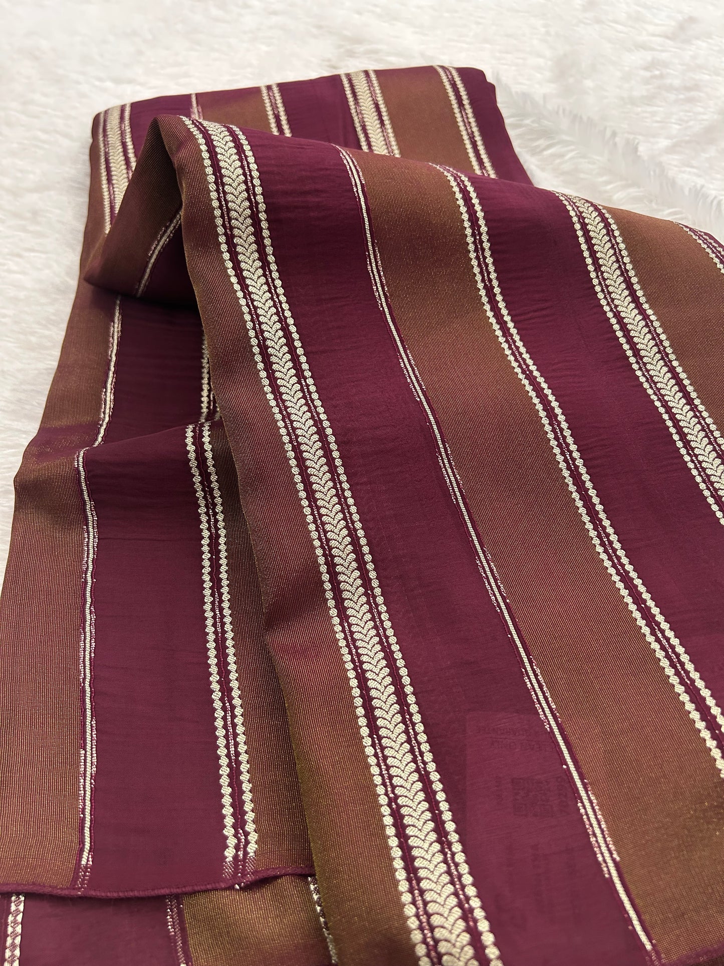 DESIGNER PARTYWEAR SAREE WITH CONTRAST BLOUSE-WINE X RED