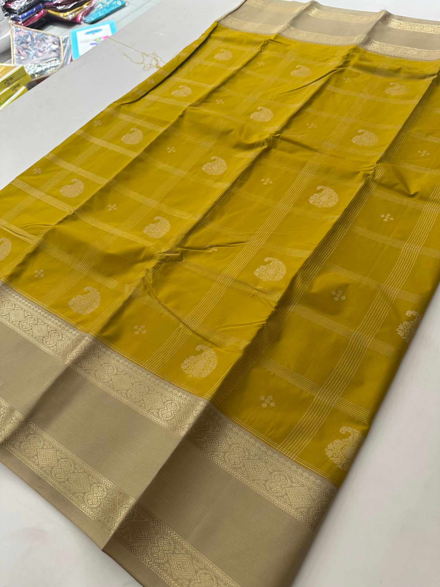 Semi Kanchi/Vegan Silk Saree-11