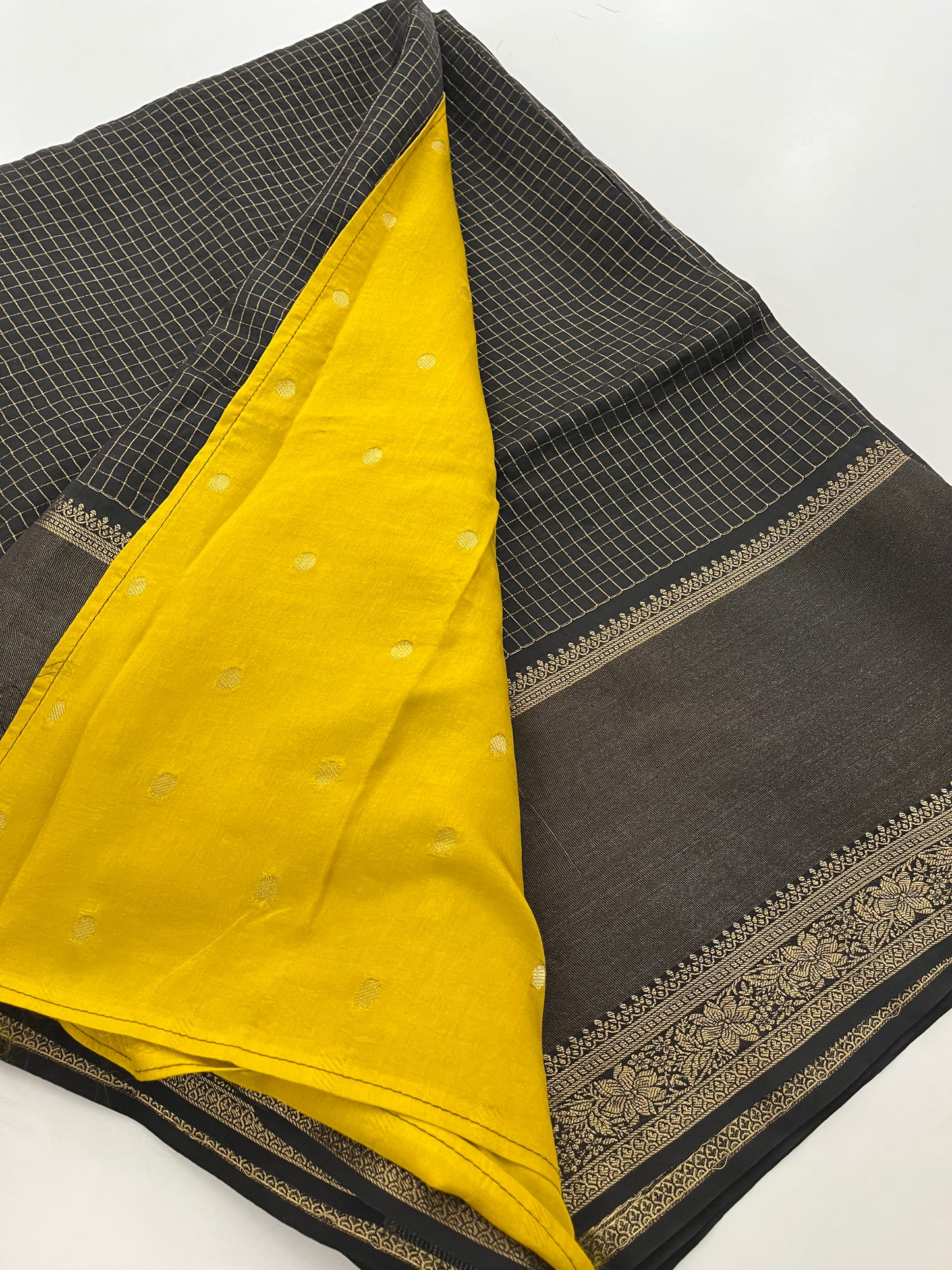 Ju 12 Banarasi Crepe