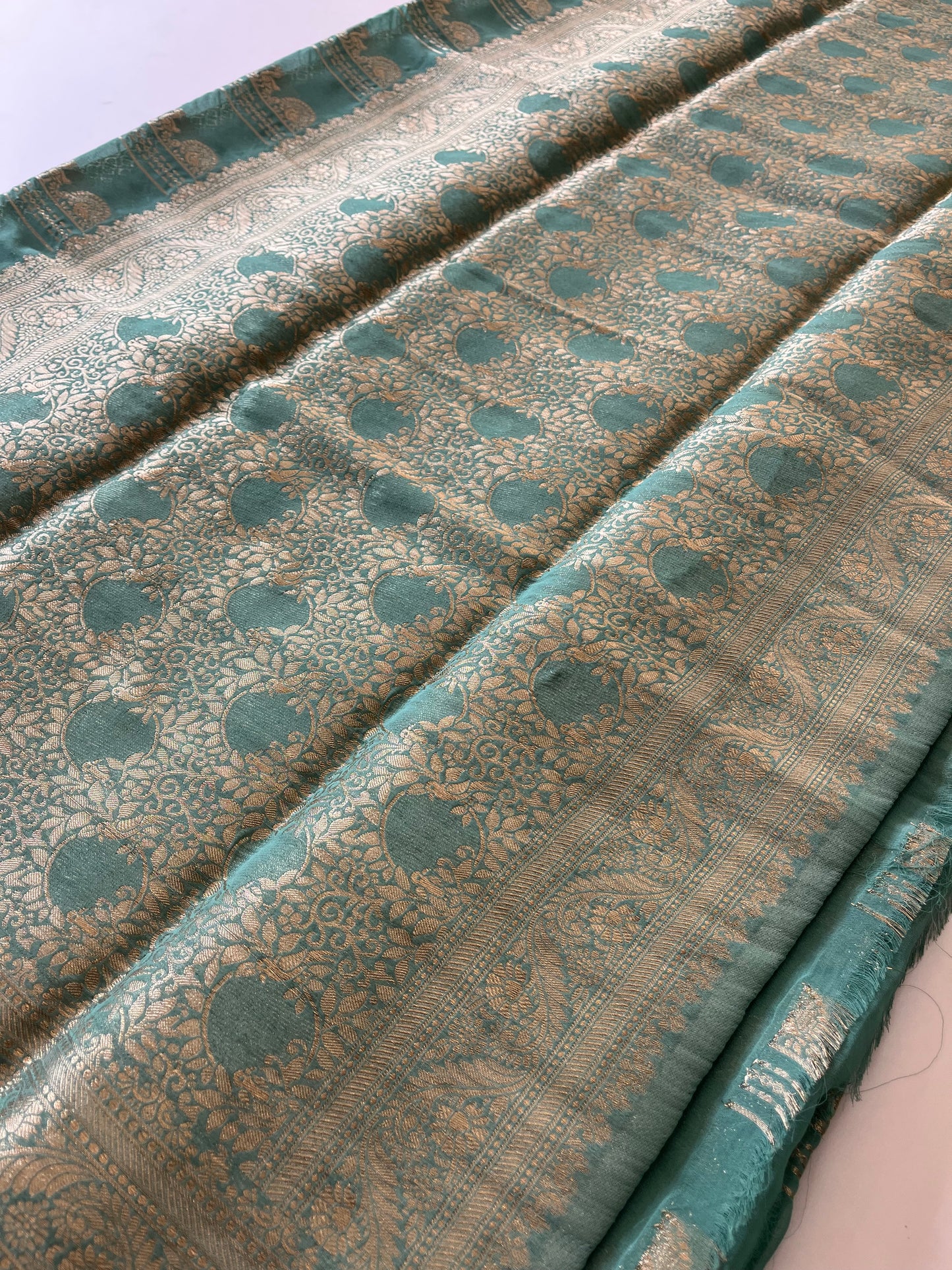 Designer Chinnon Fancy