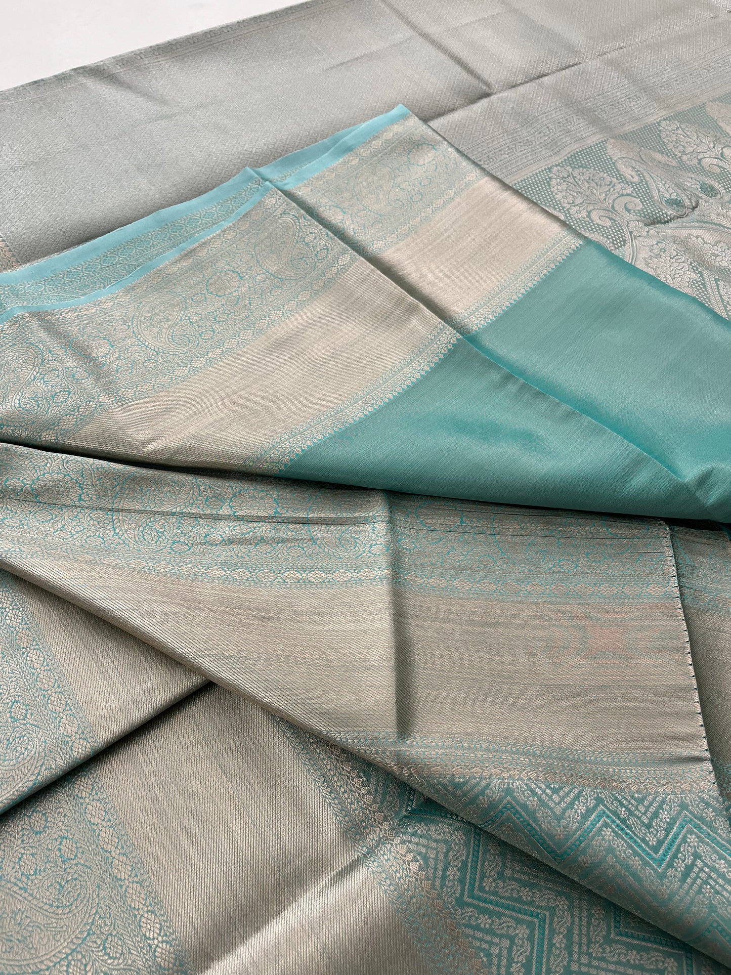 Kanchi tissue semi silk