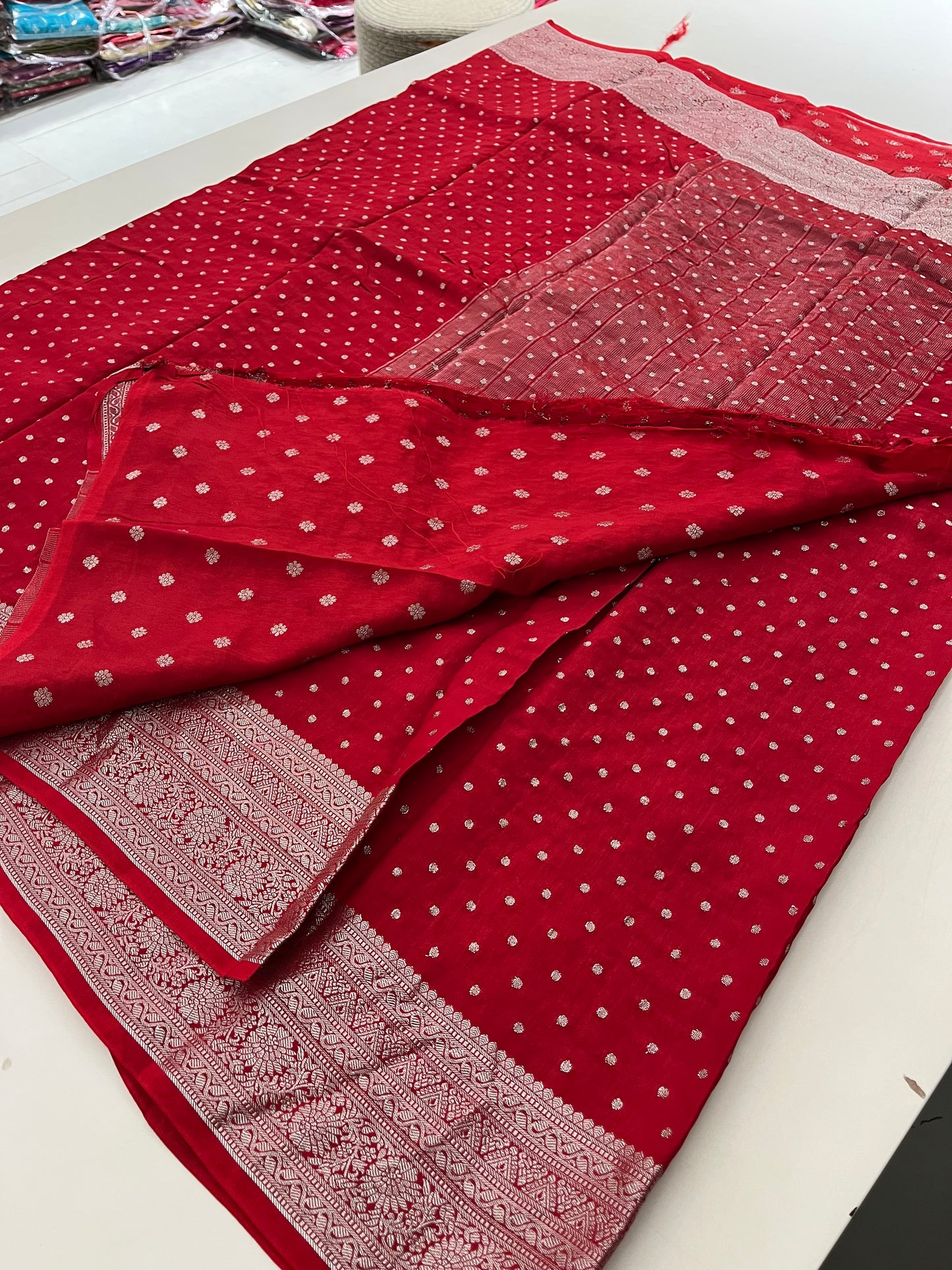 Ju9 Banarasi Crepe Silver