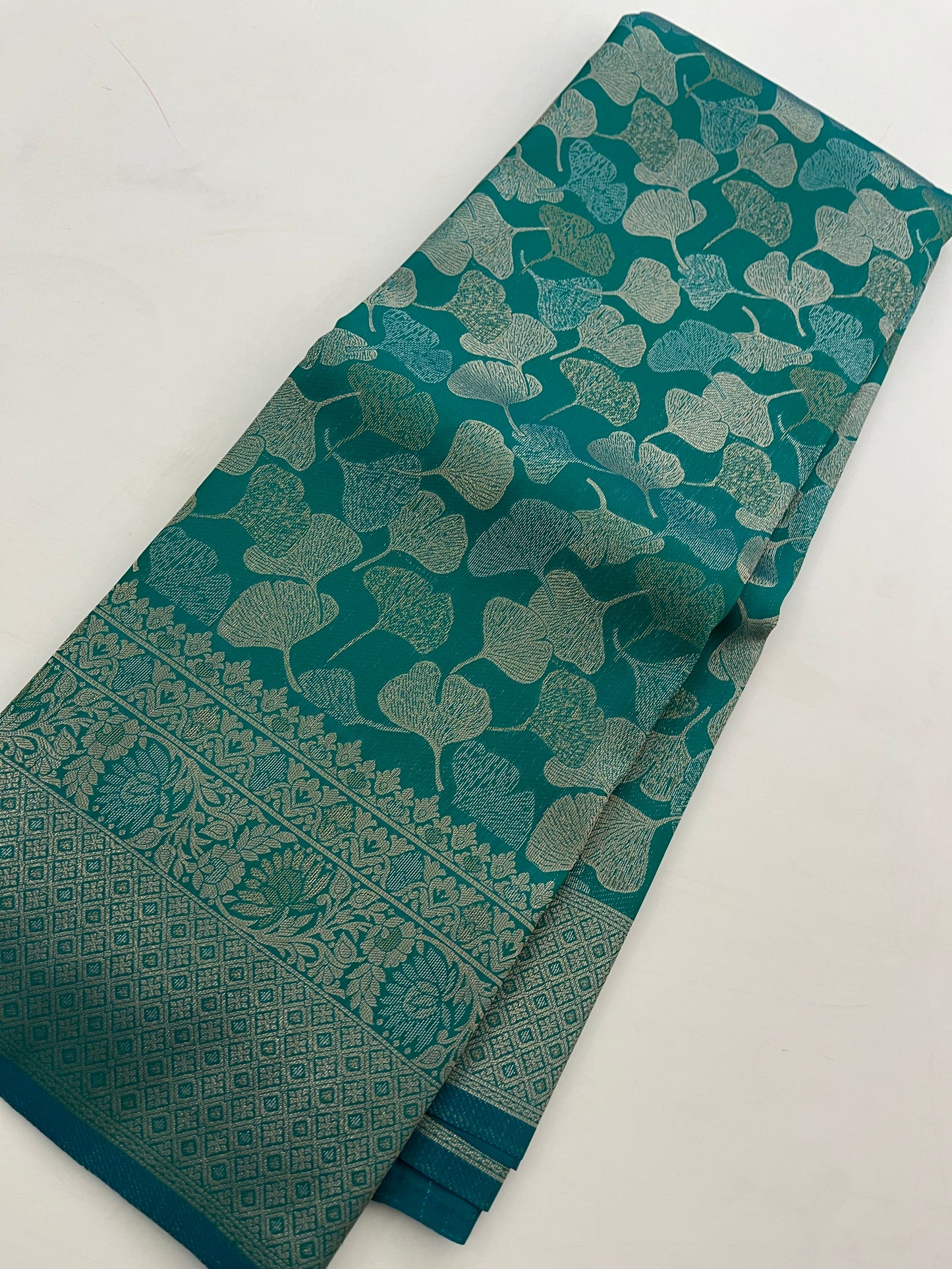 Double zari Soft Saree