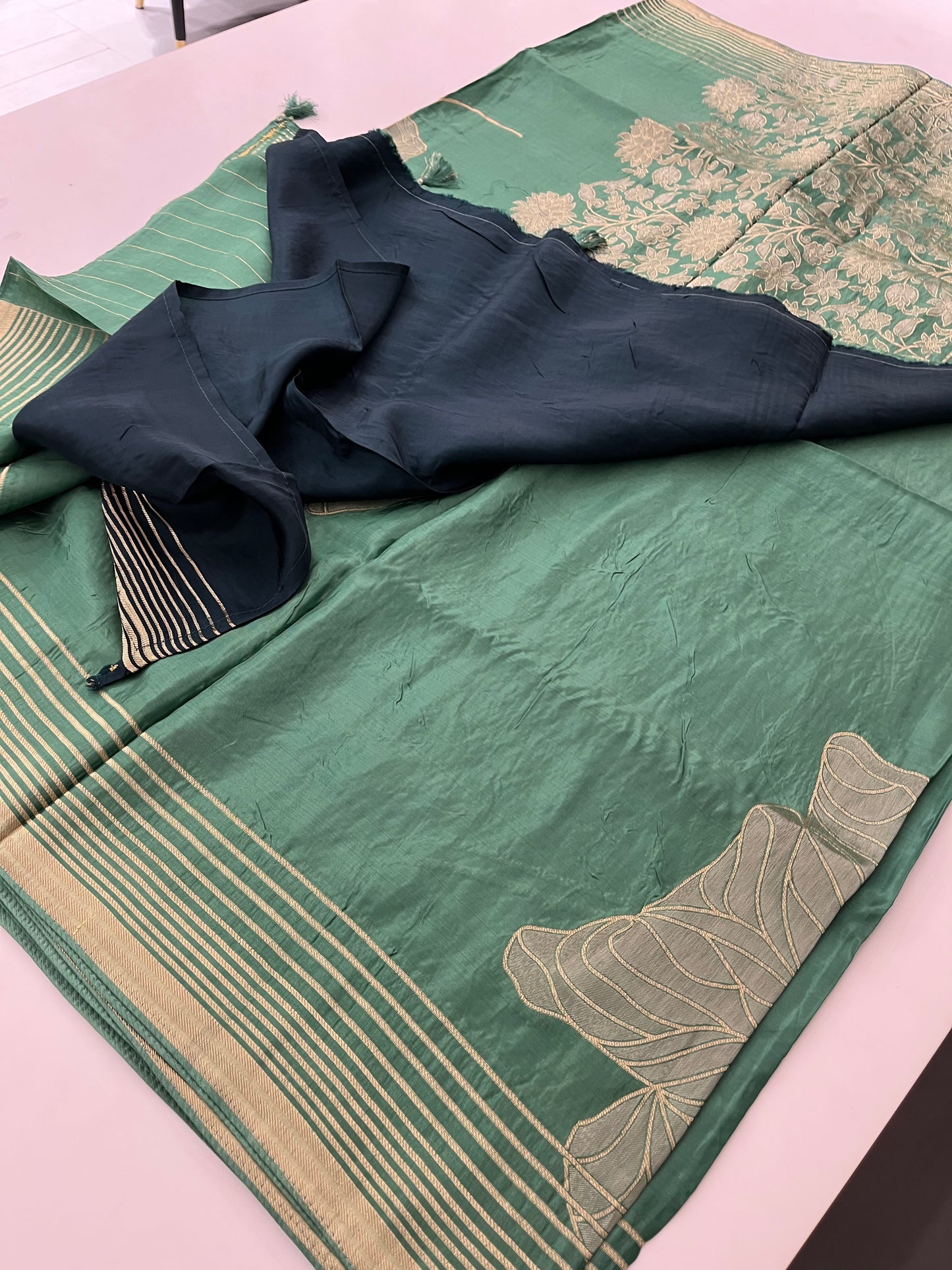 Premium Designer Chinnon