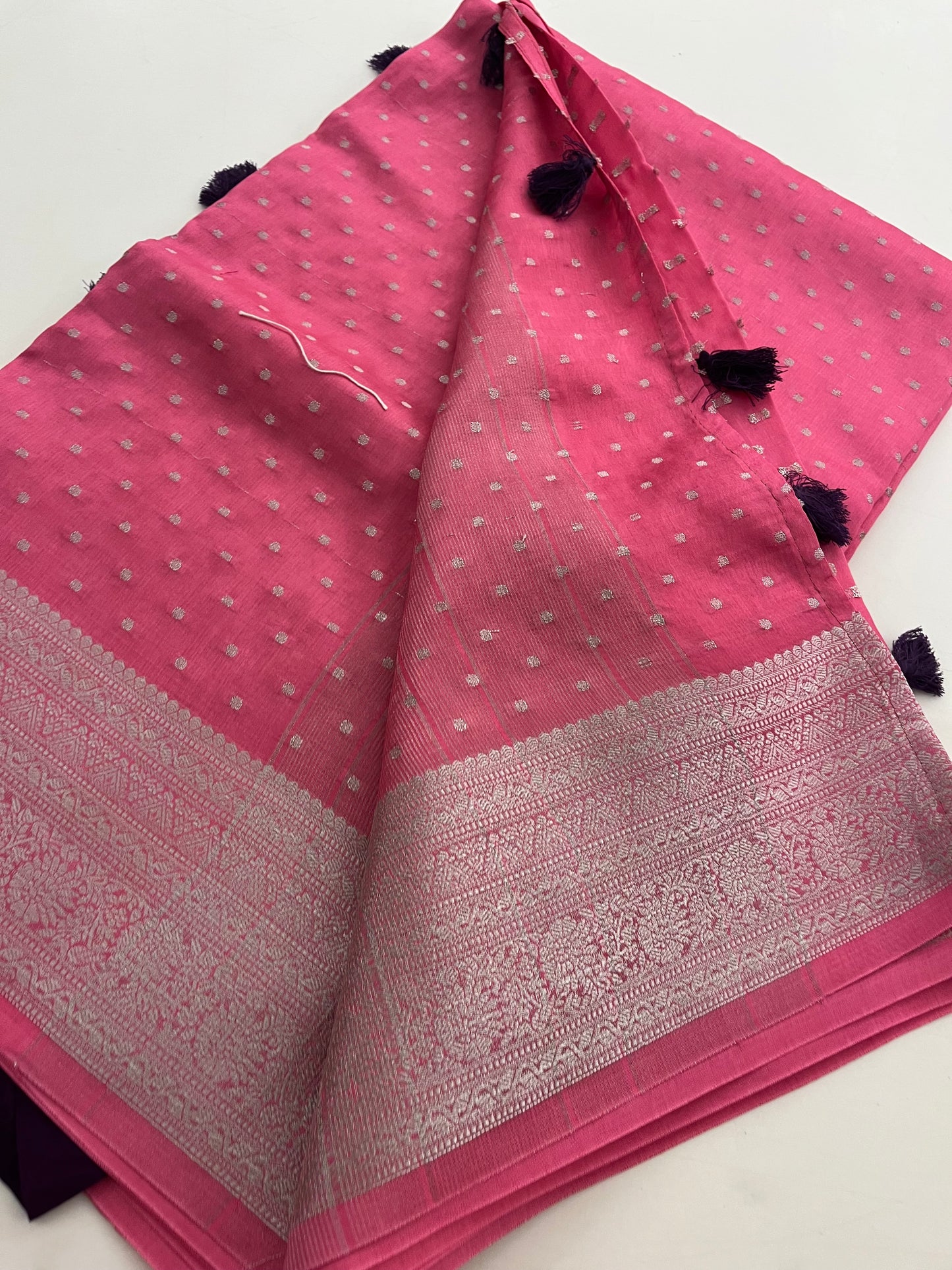 Banarasi Silver Butties