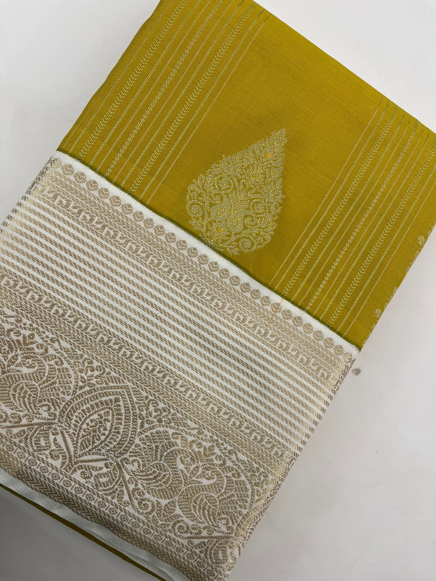 Ju9 Semi Silk