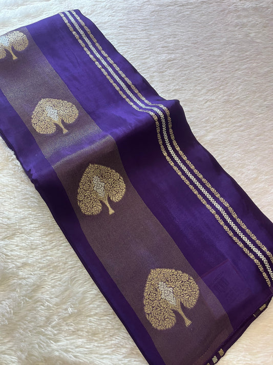 Fancy Chinnon Borderless