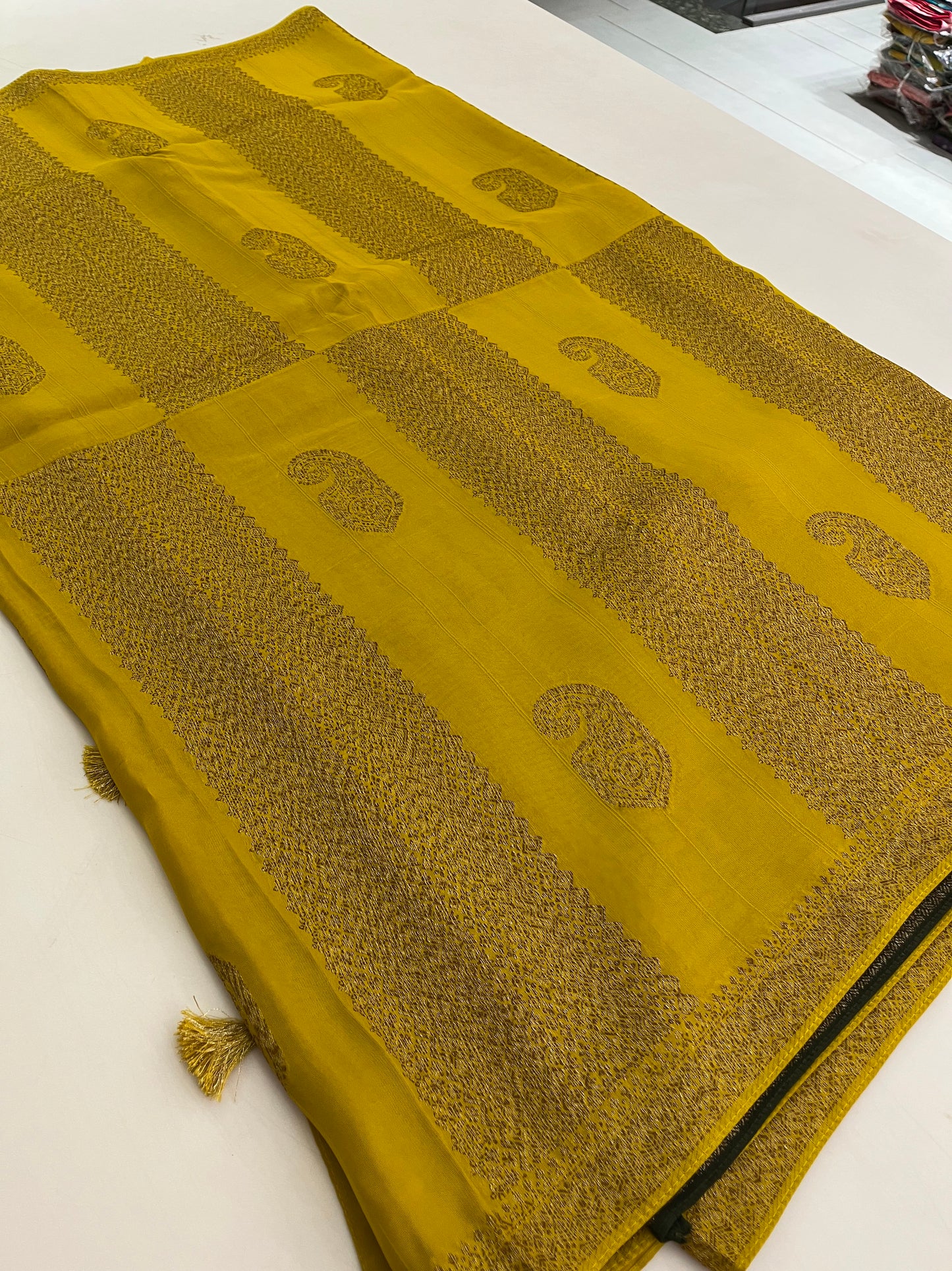 Jute silk designer