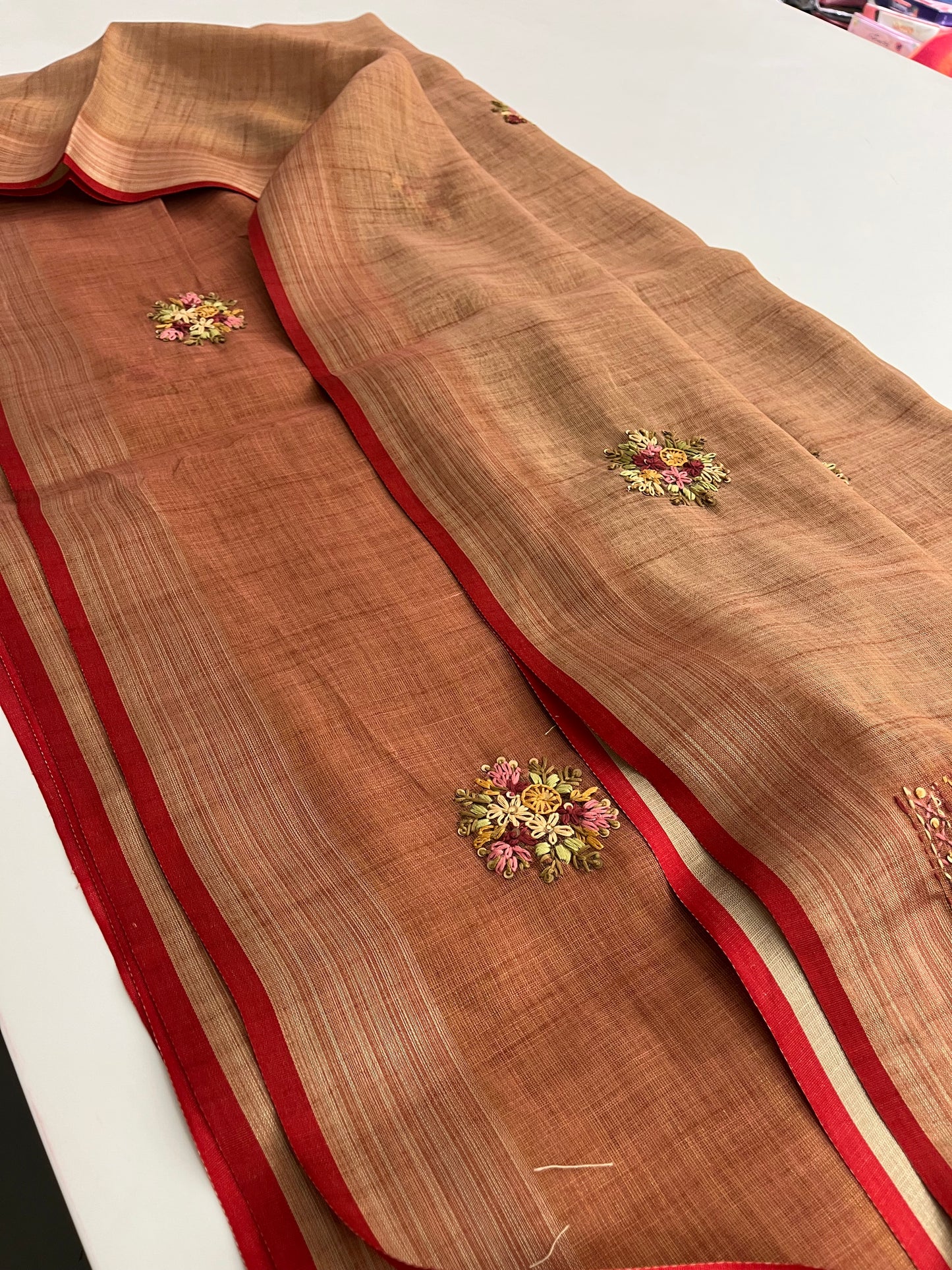 Linen Embroidery Fancy