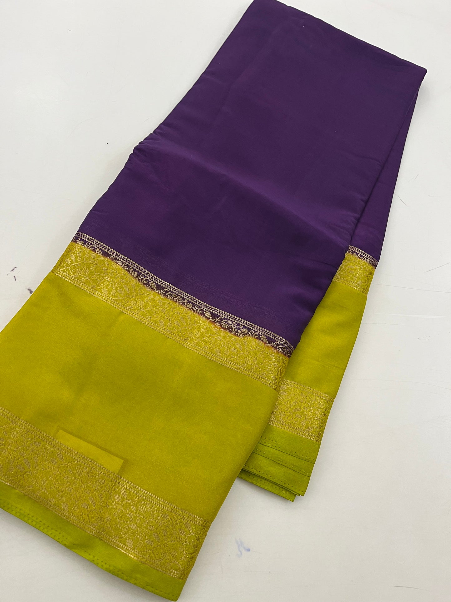 Ju9 Semi Mysore Silk
