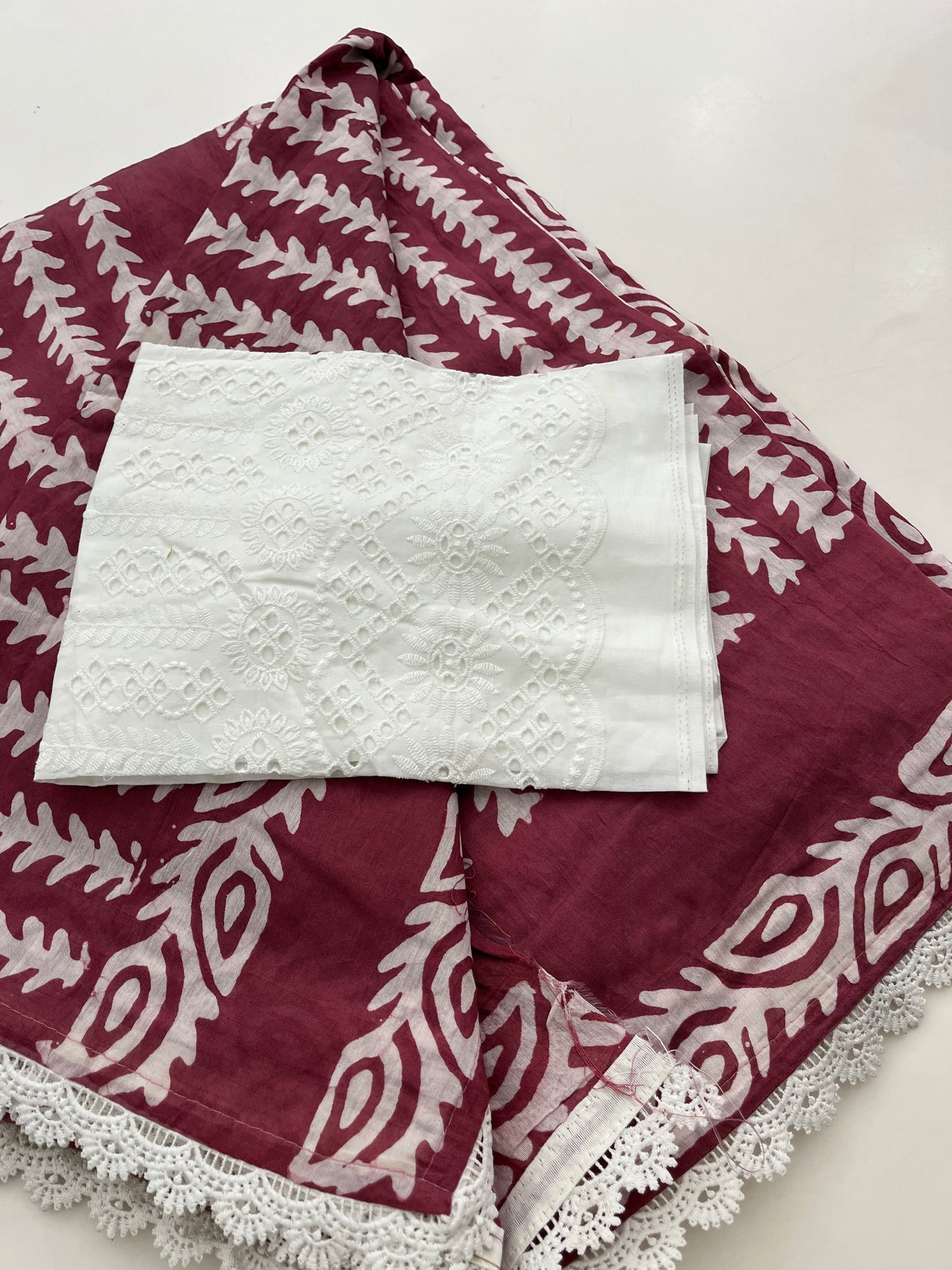 Fancy Soft Cotton Saree With Extra White chikankari Blouse