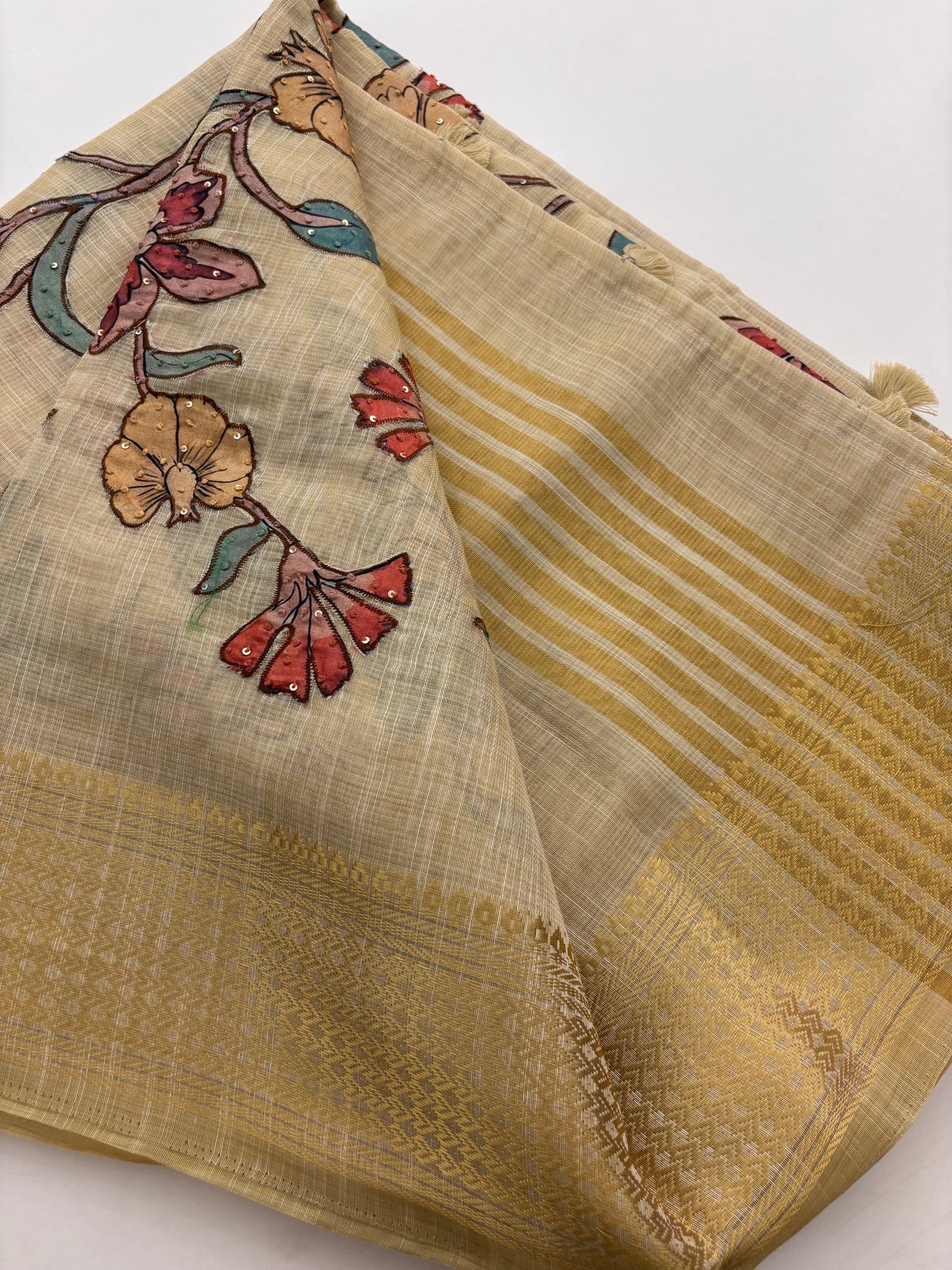 Knot work cotton designer
