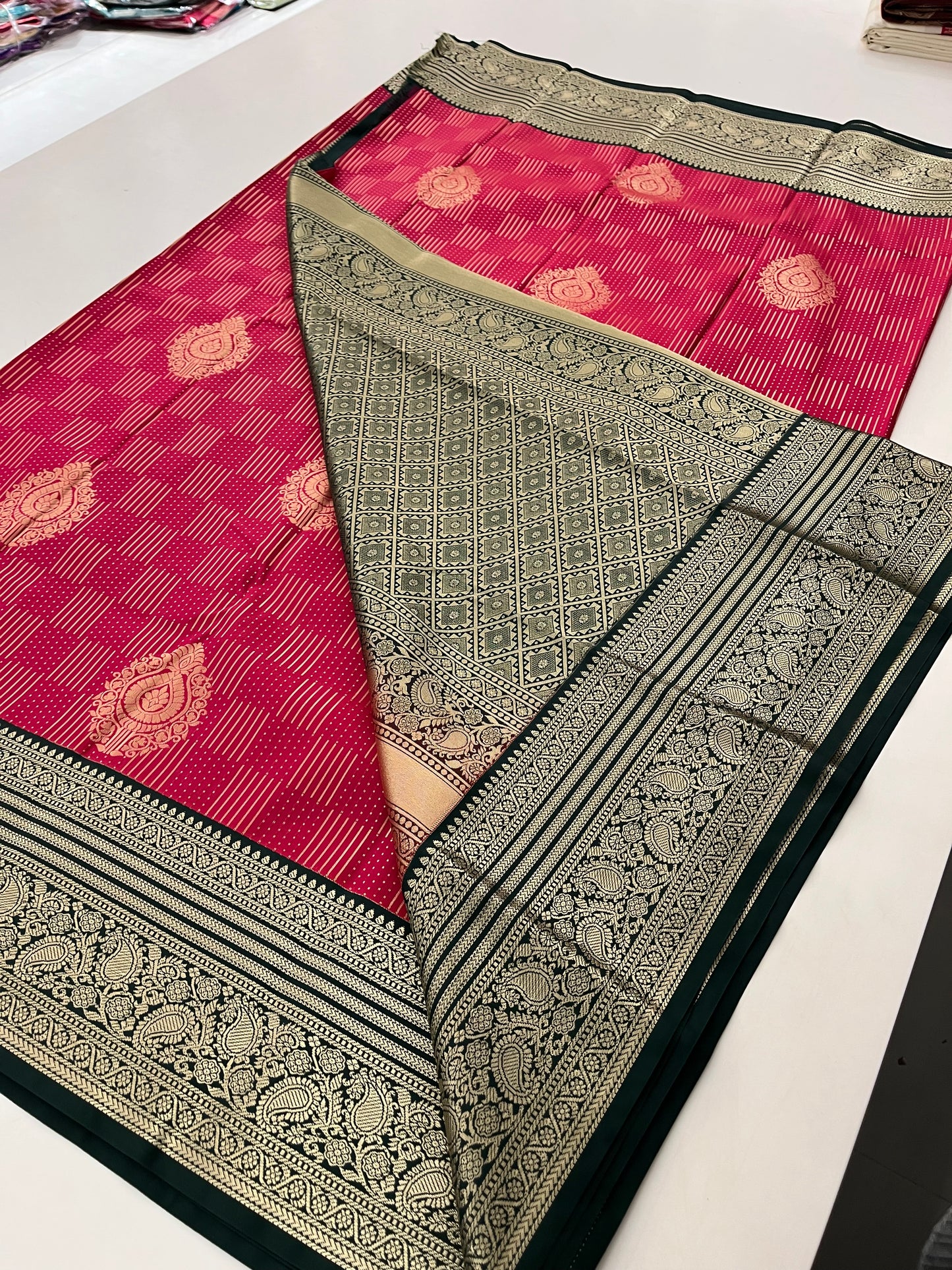 Ju9 Semi Silk