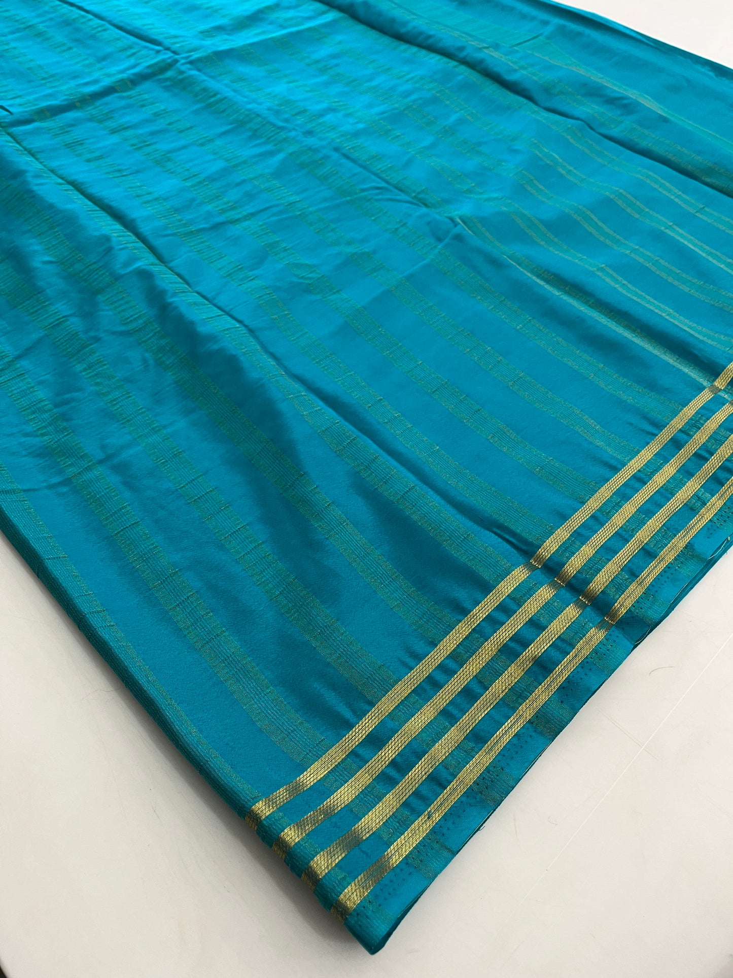 Vajra Silk Super Flowly