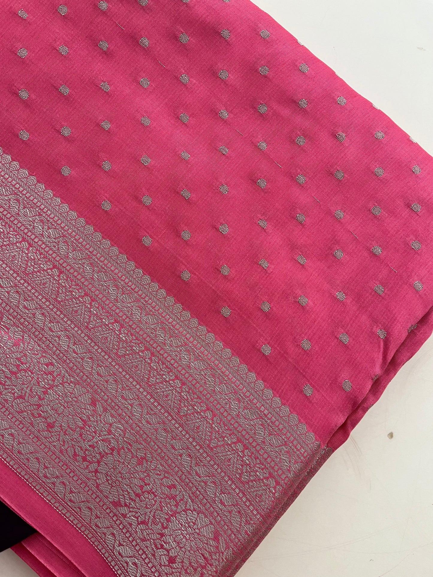 Banarasi Silver Butties