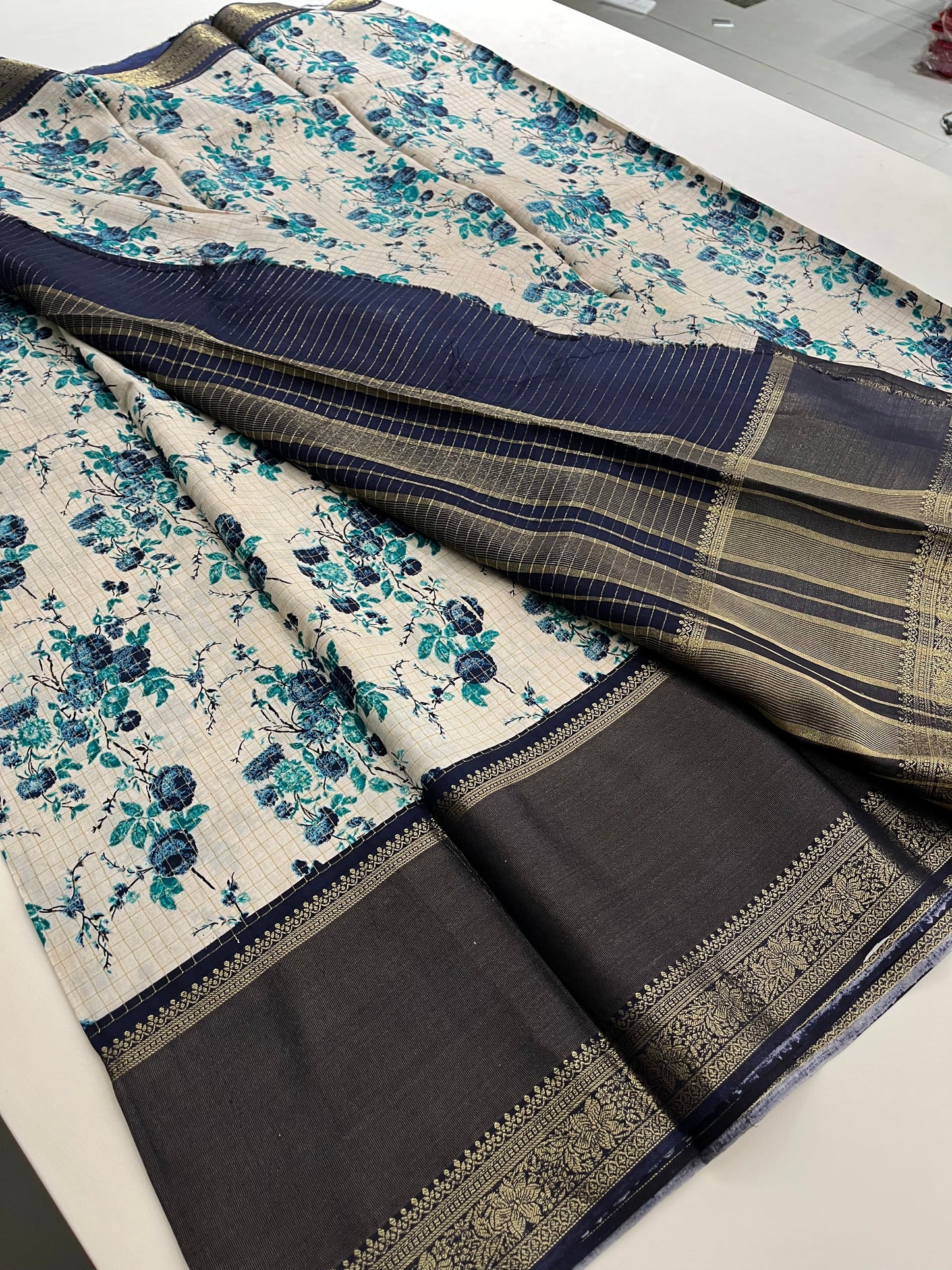 Crape floral -AP5