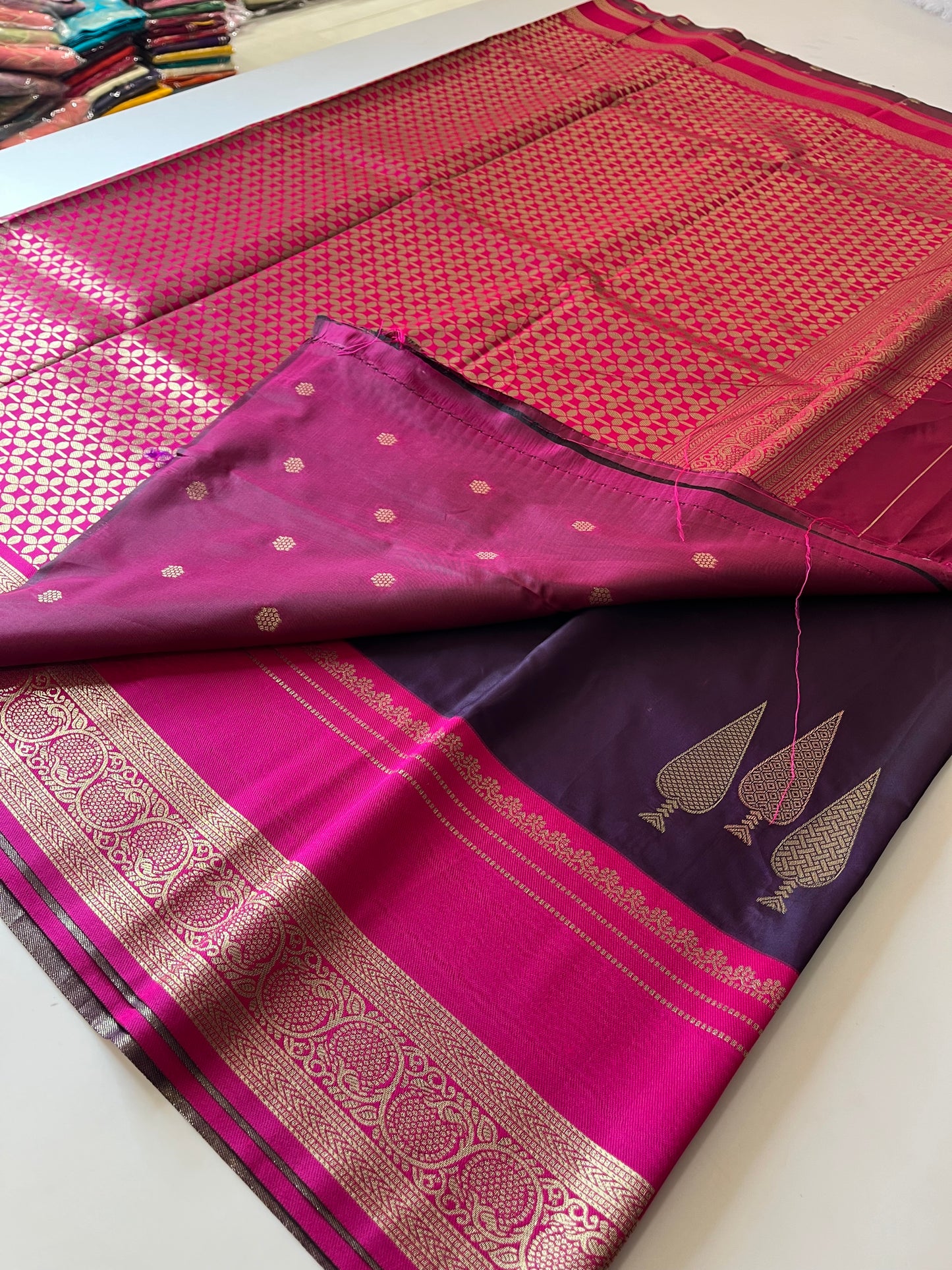 Valkalam Silk