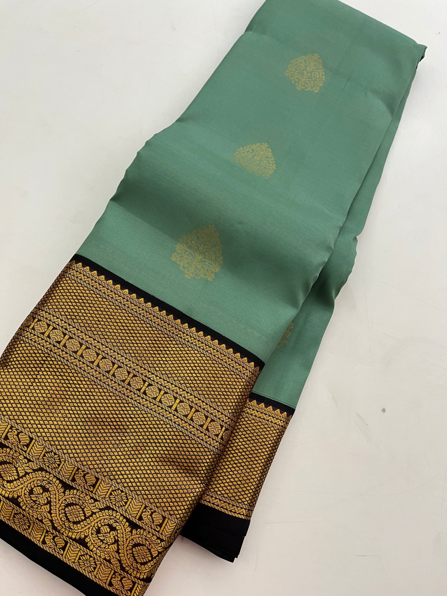Seagreen Xsnuff Puremix silk saree