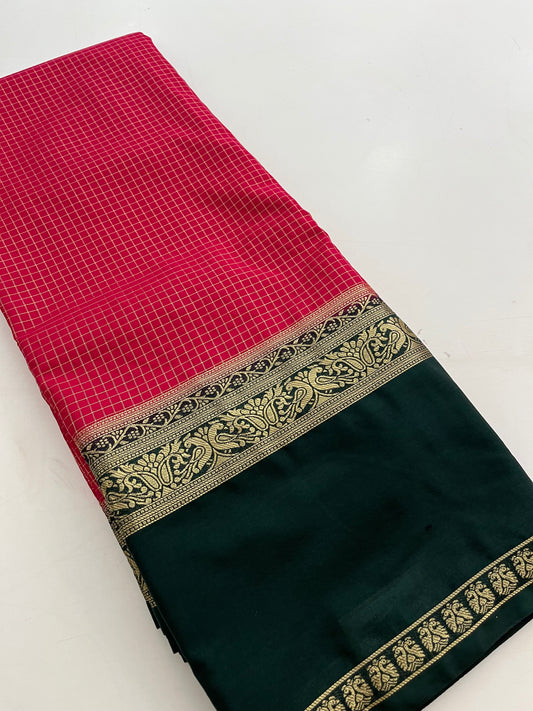 Crape checks contrast