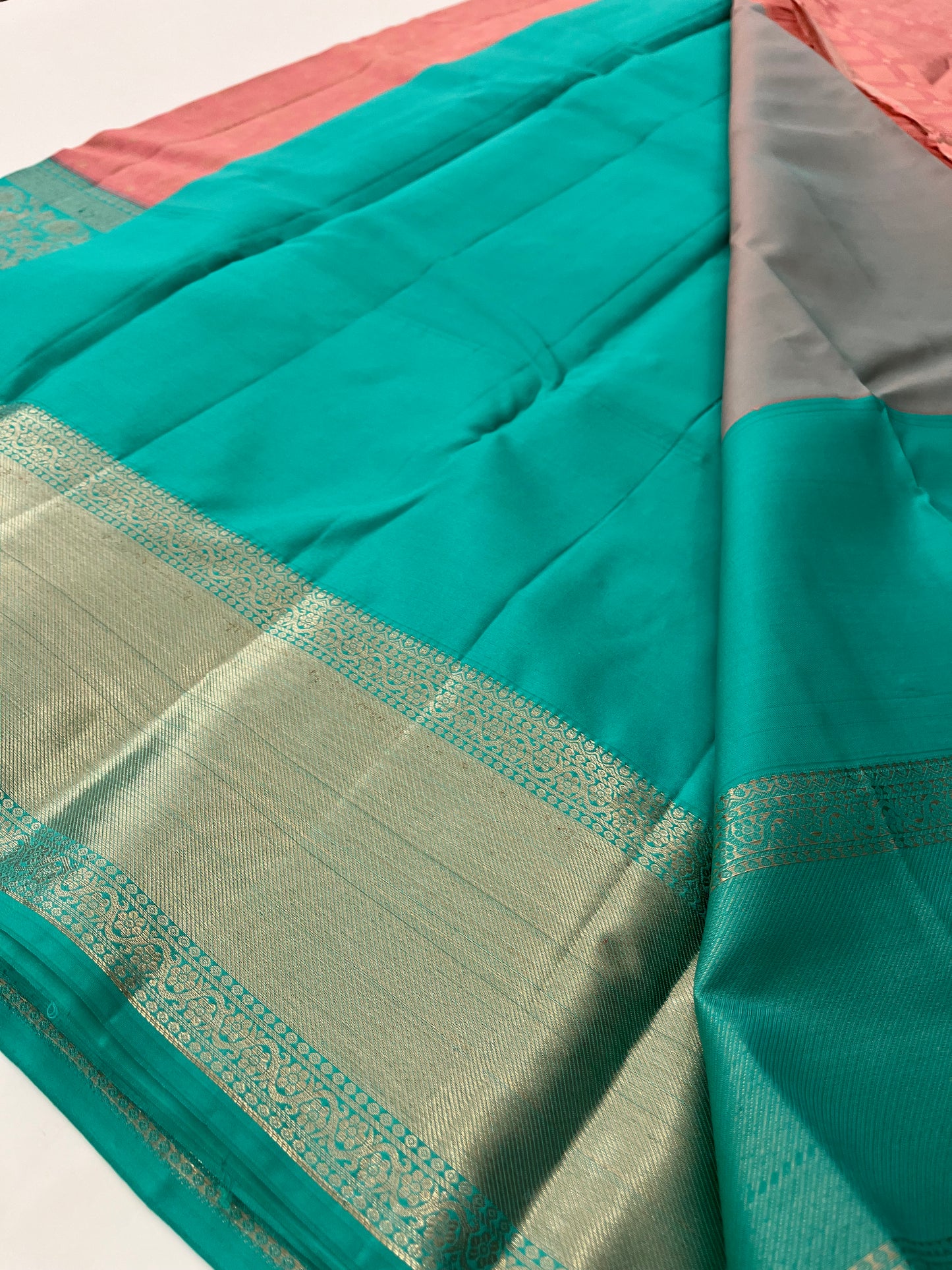 Pure Kanchipuram silk saree with silk mark certified