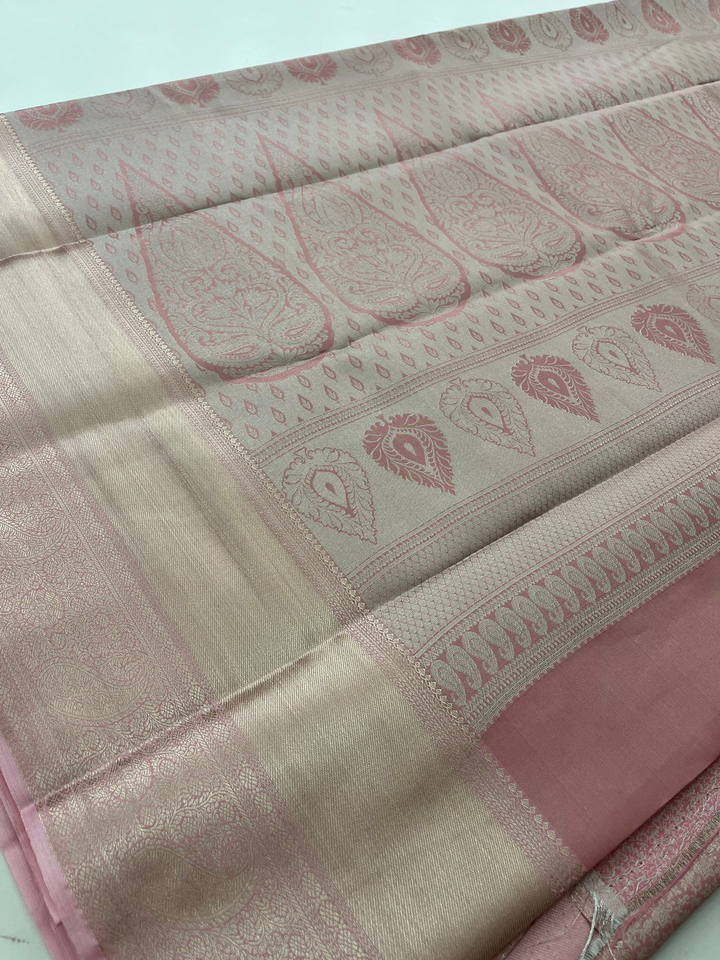 Kanchi tissue semi silk