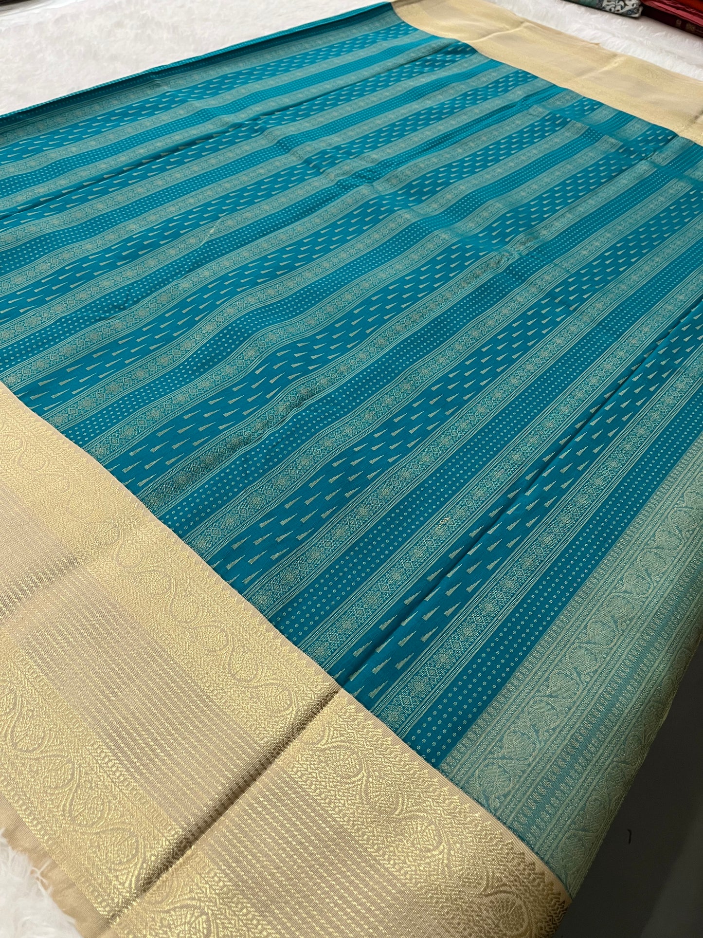 Kanchi Semi Silk F4