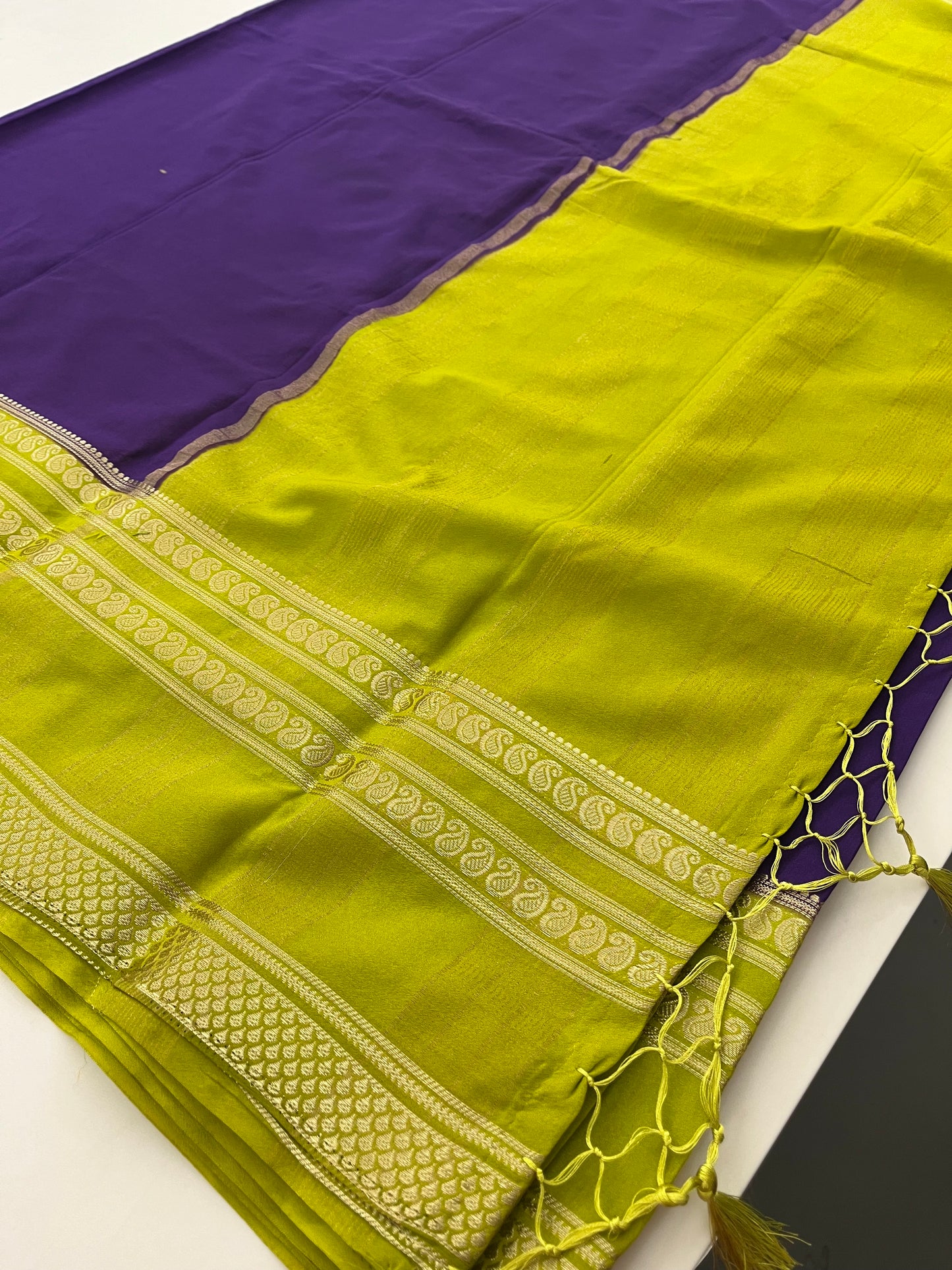 Premium Crape Banarasi