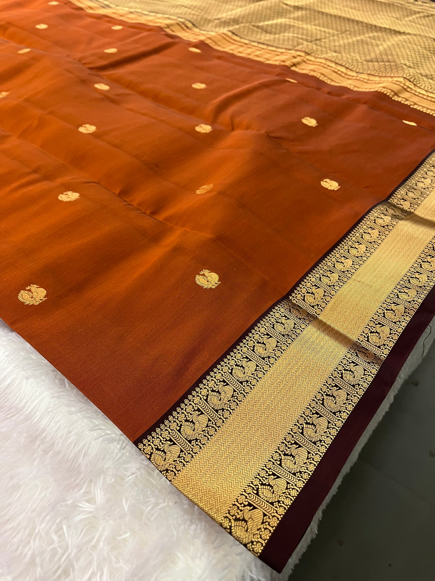 Rustic Orange X Wine Kanchi Pattu Saree