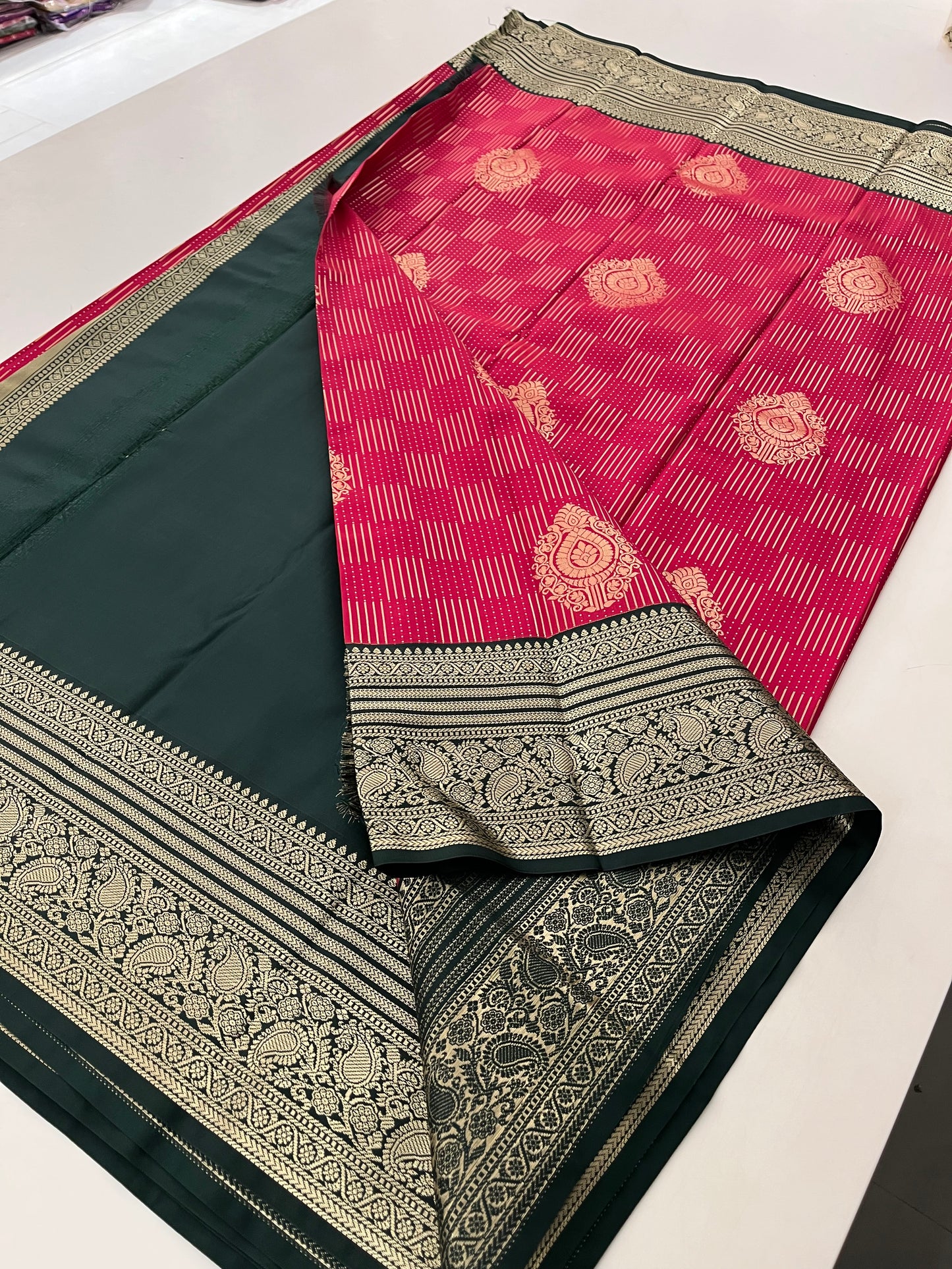 Ju9 Semi Silk