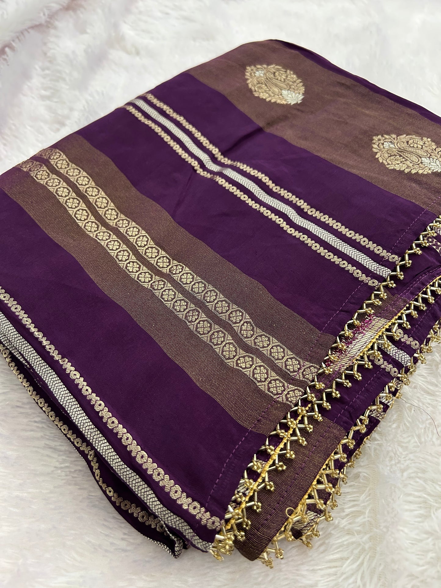 Chinnon Designer