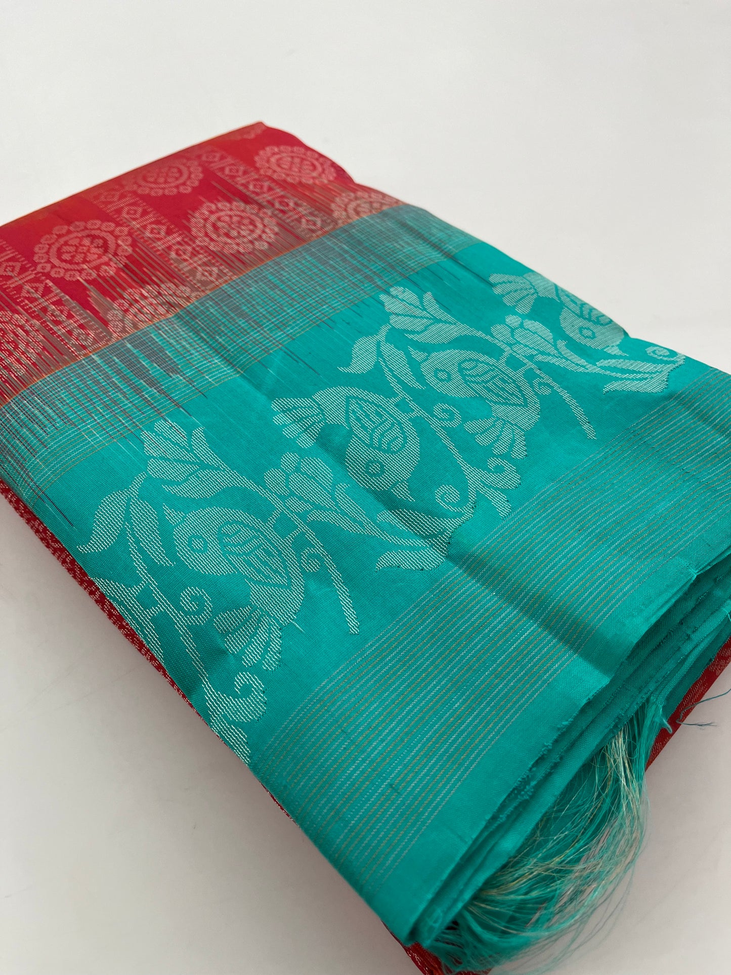 Pure Kanchipuram silk saree with silk mark certified