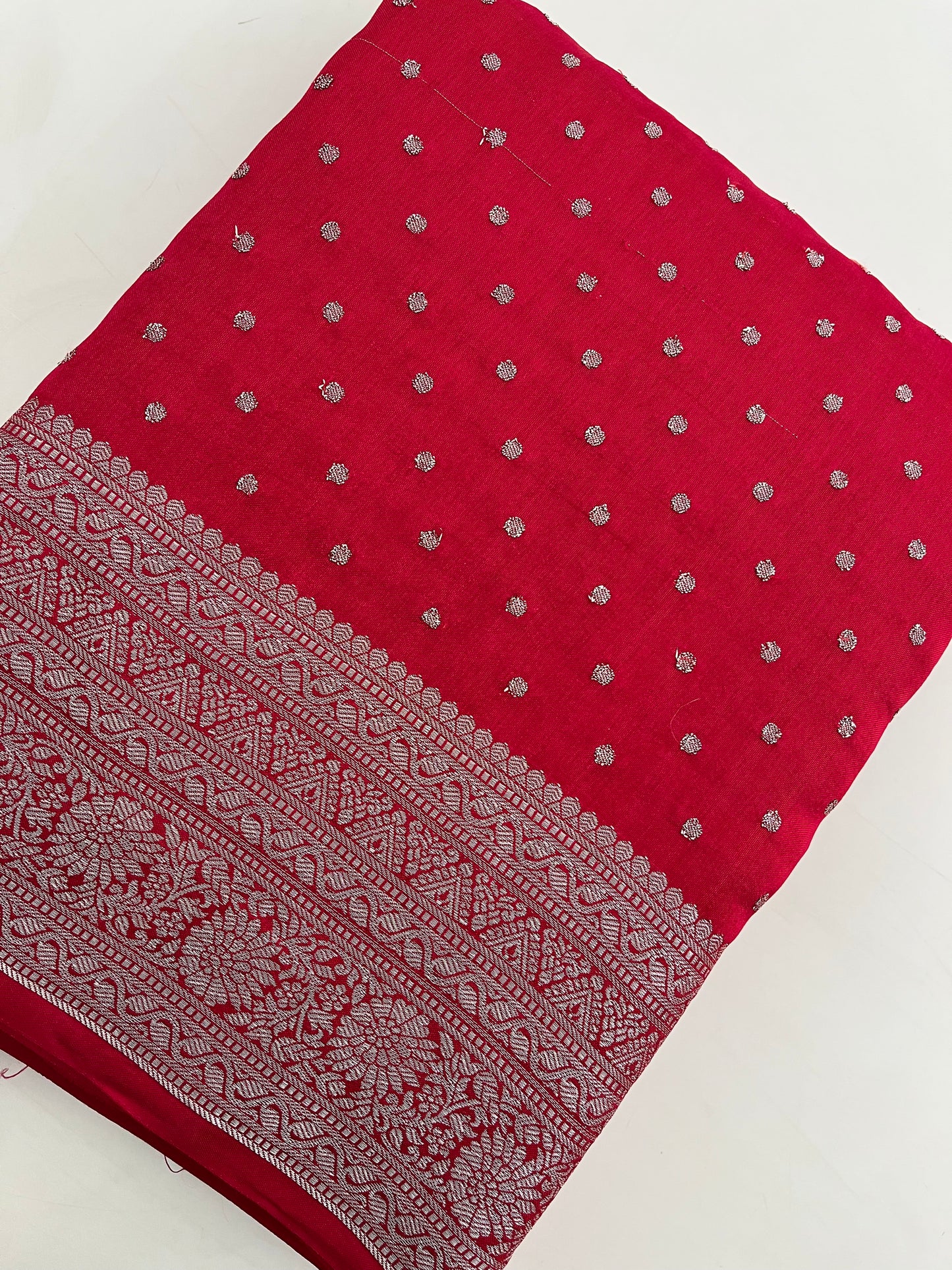 Ju9 Banarasi Crepe Silver