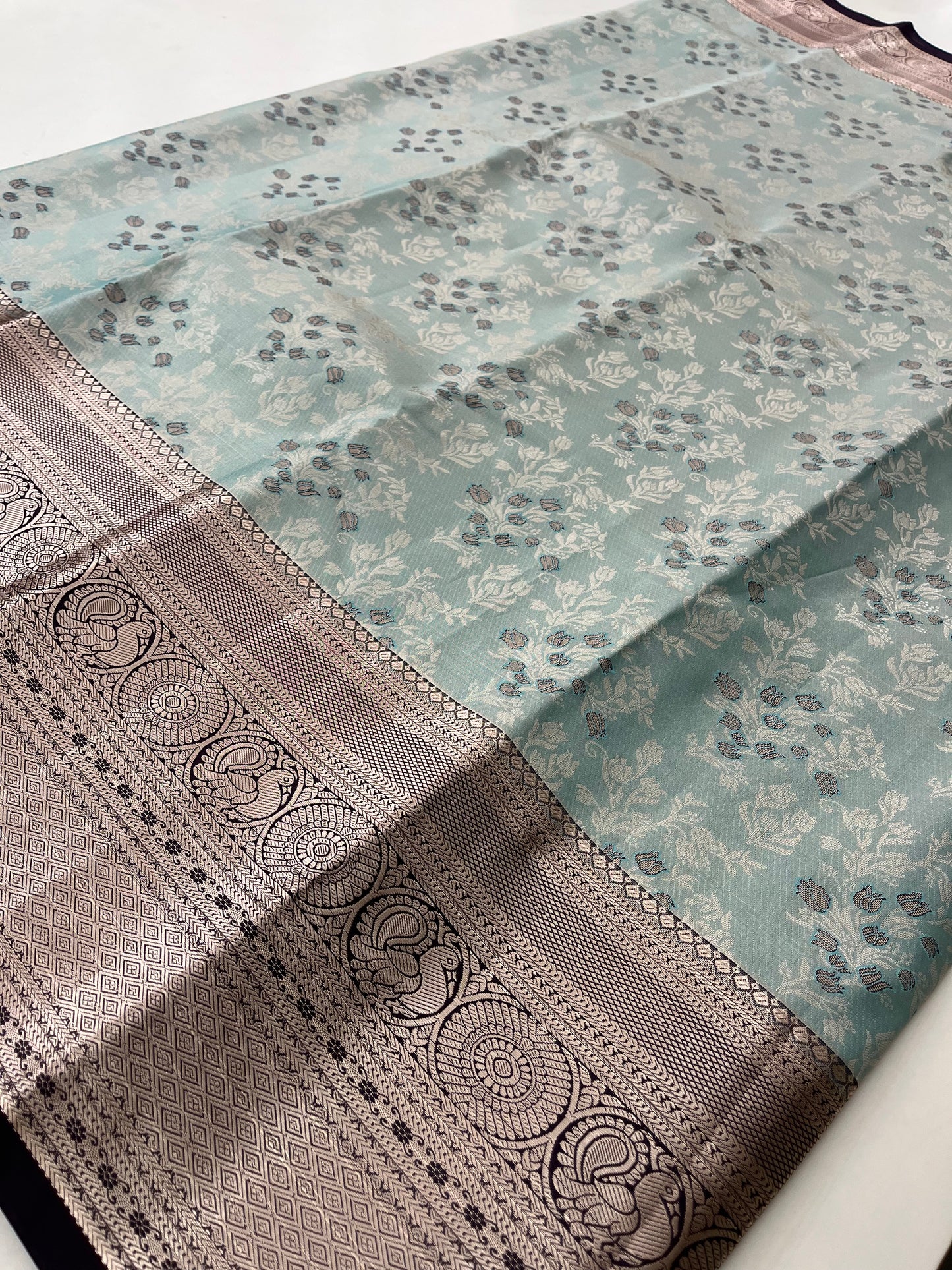 Kanchi tissue semi silk