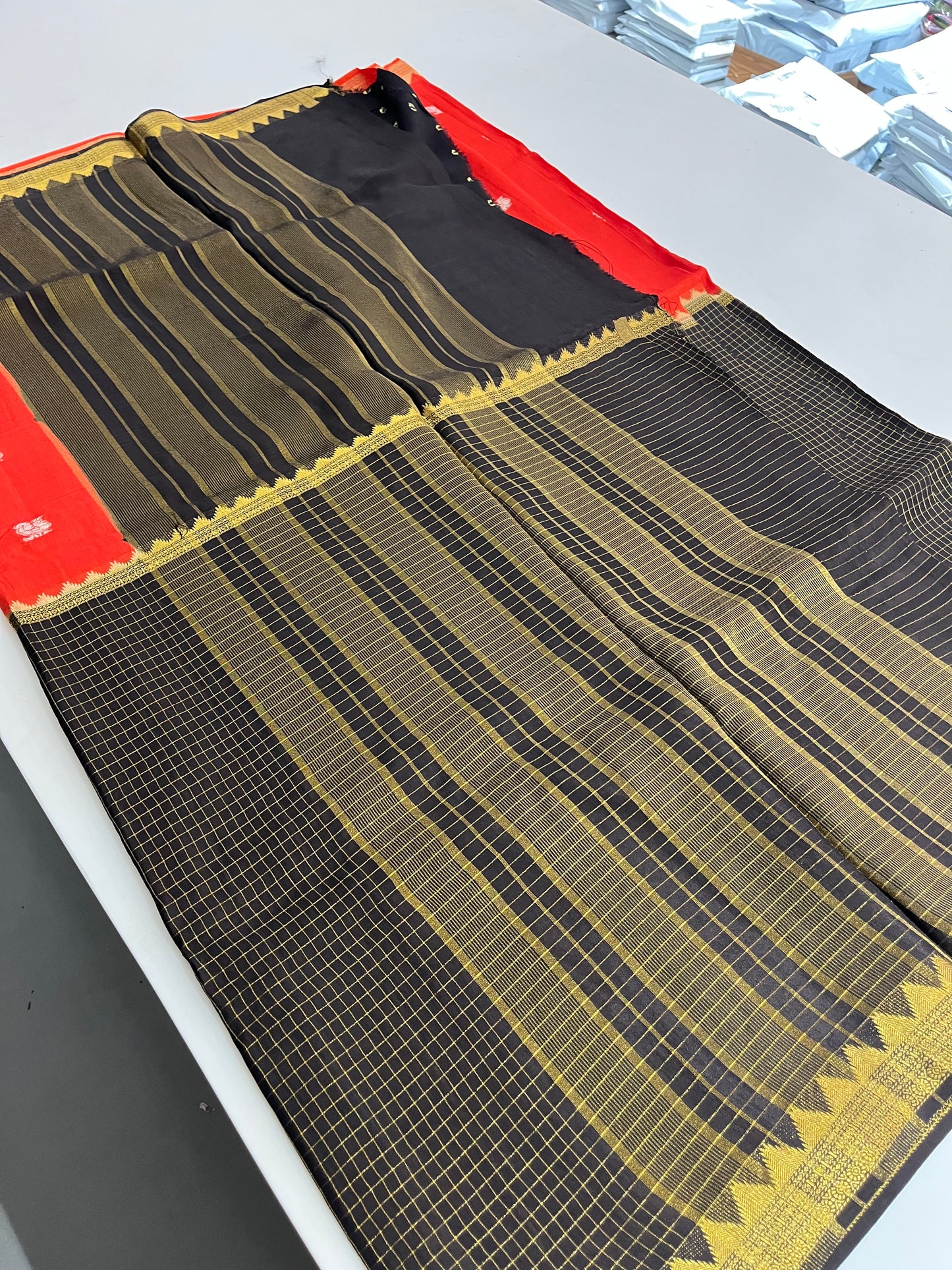 Banarsi Viscose Crape Fancy