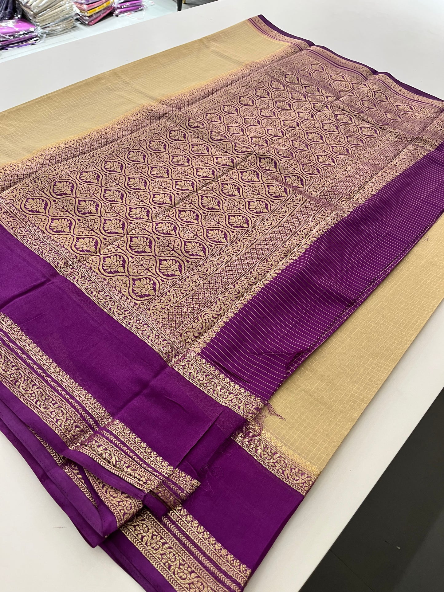 Crepe Small Checks Bentex Border