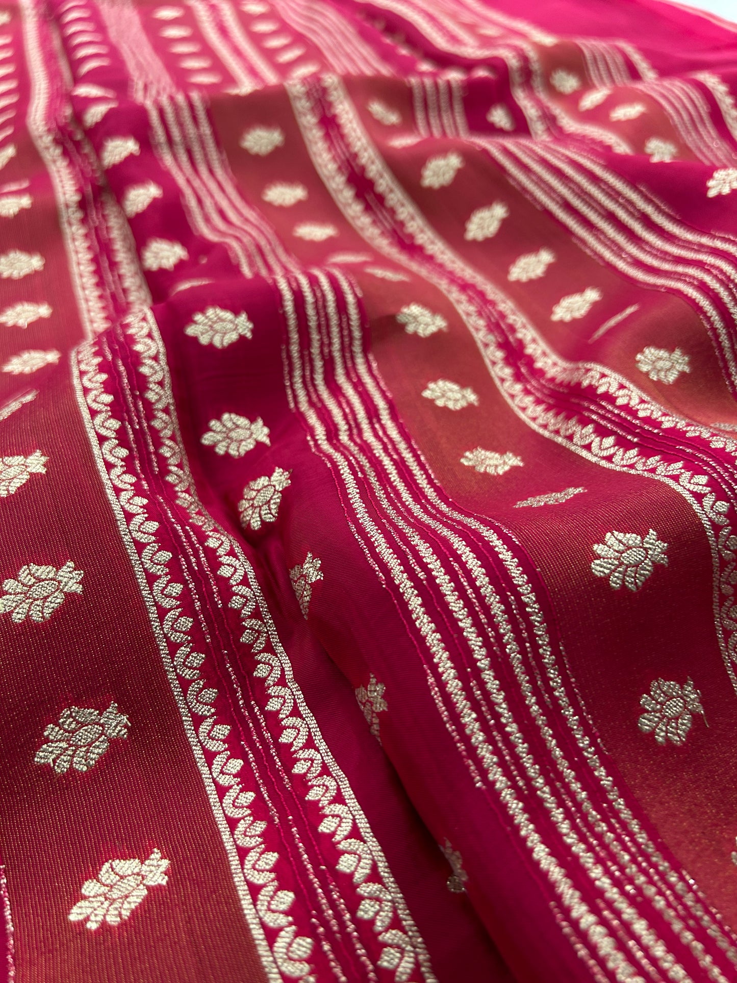 DESIGNER PARTYWEAR SAREE WITH CONTRAST BLOUSE-PINK X PURPLE